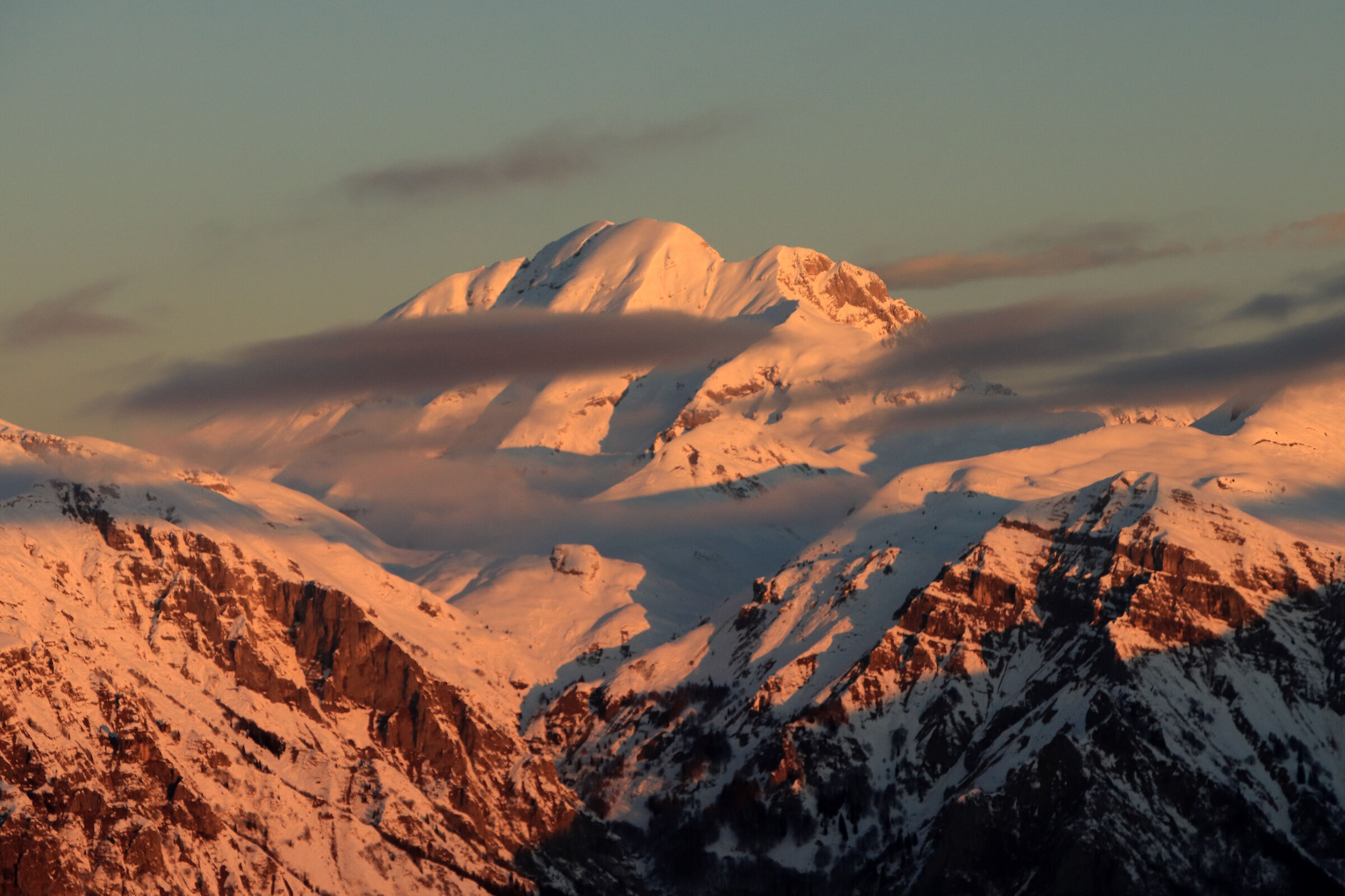 a special sunrise on the Arera