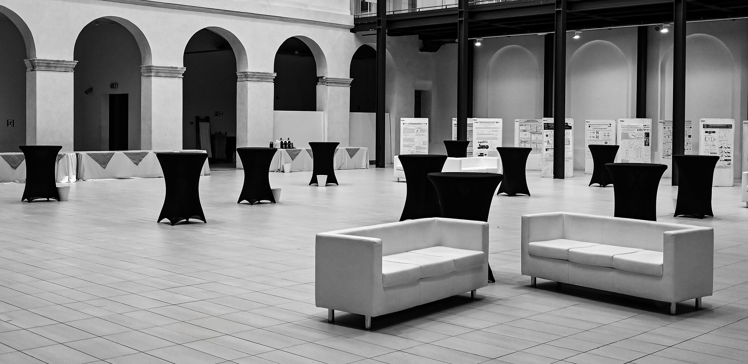 Black moves and wins in three moves