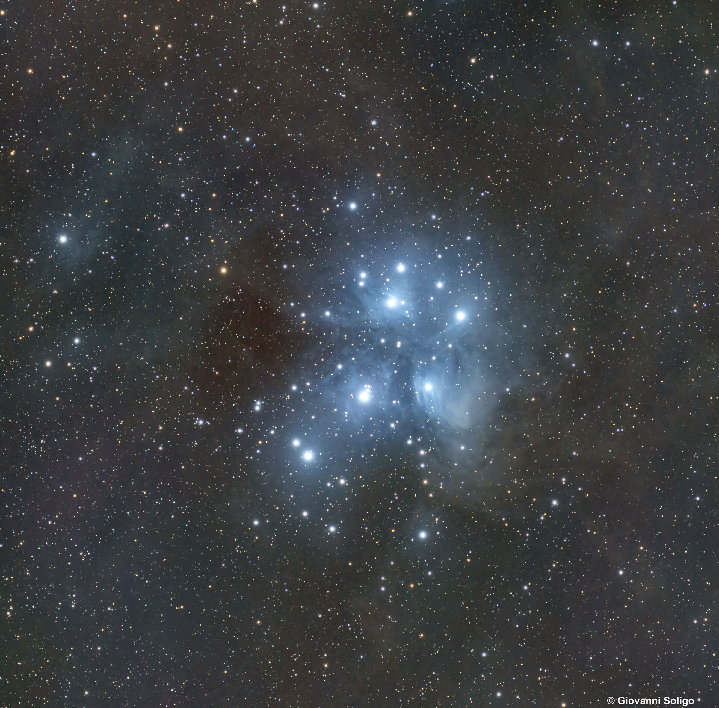 The Seven Sisters - M45 Pleiades Cluster