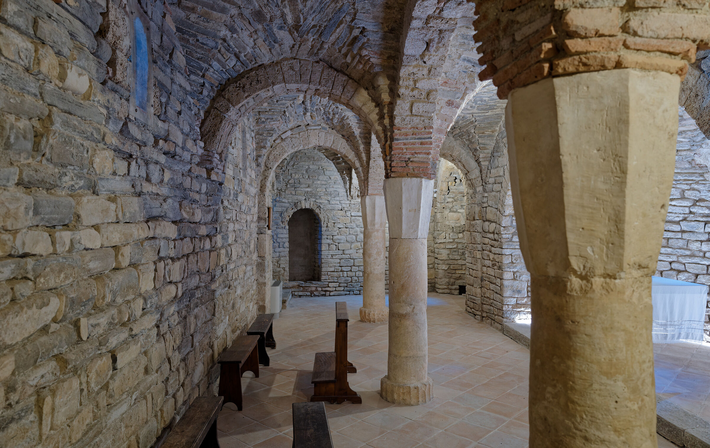 Crypt of the Abbey of San Bartolomeo