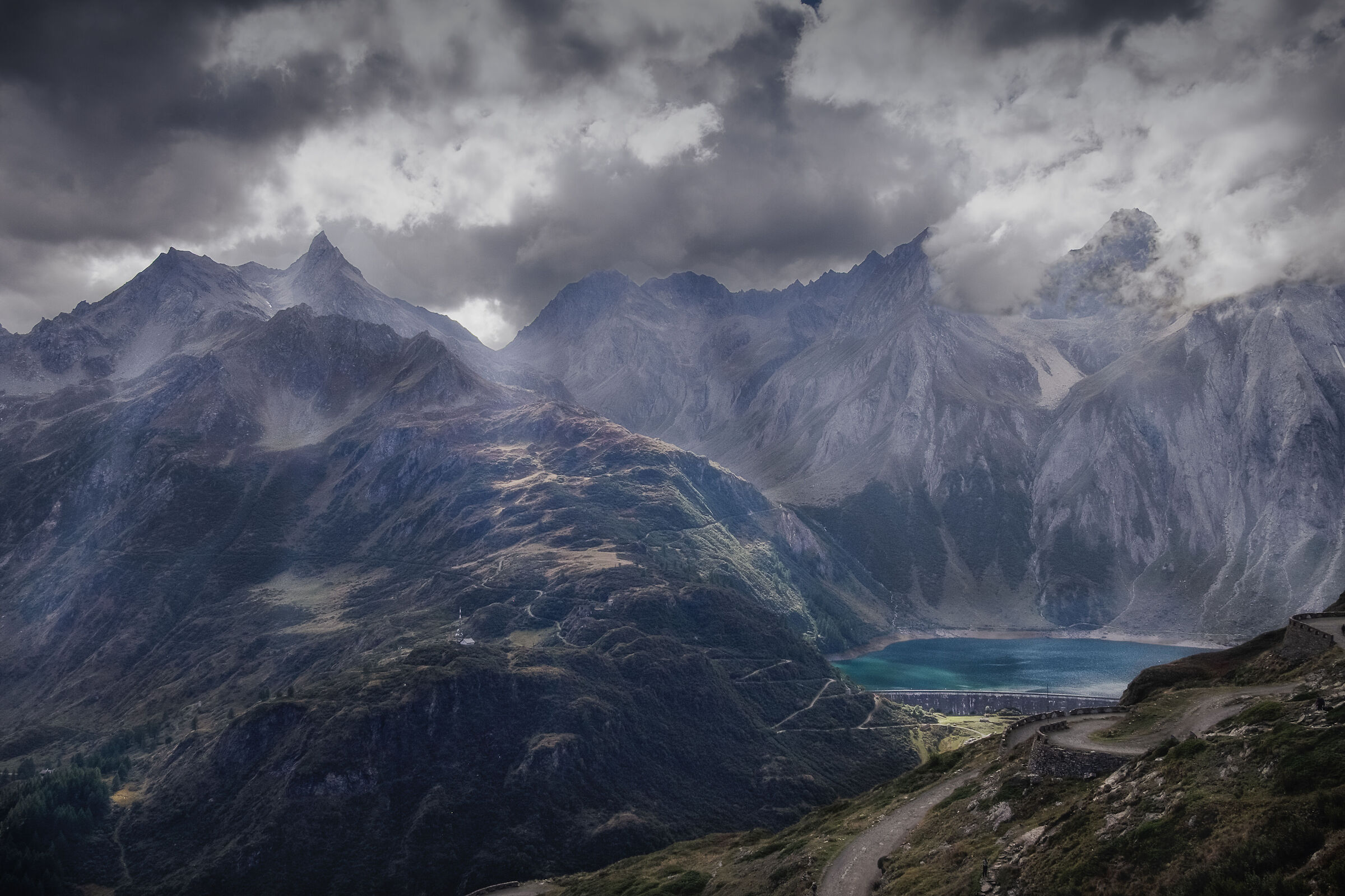 Dam and Lake Morasco