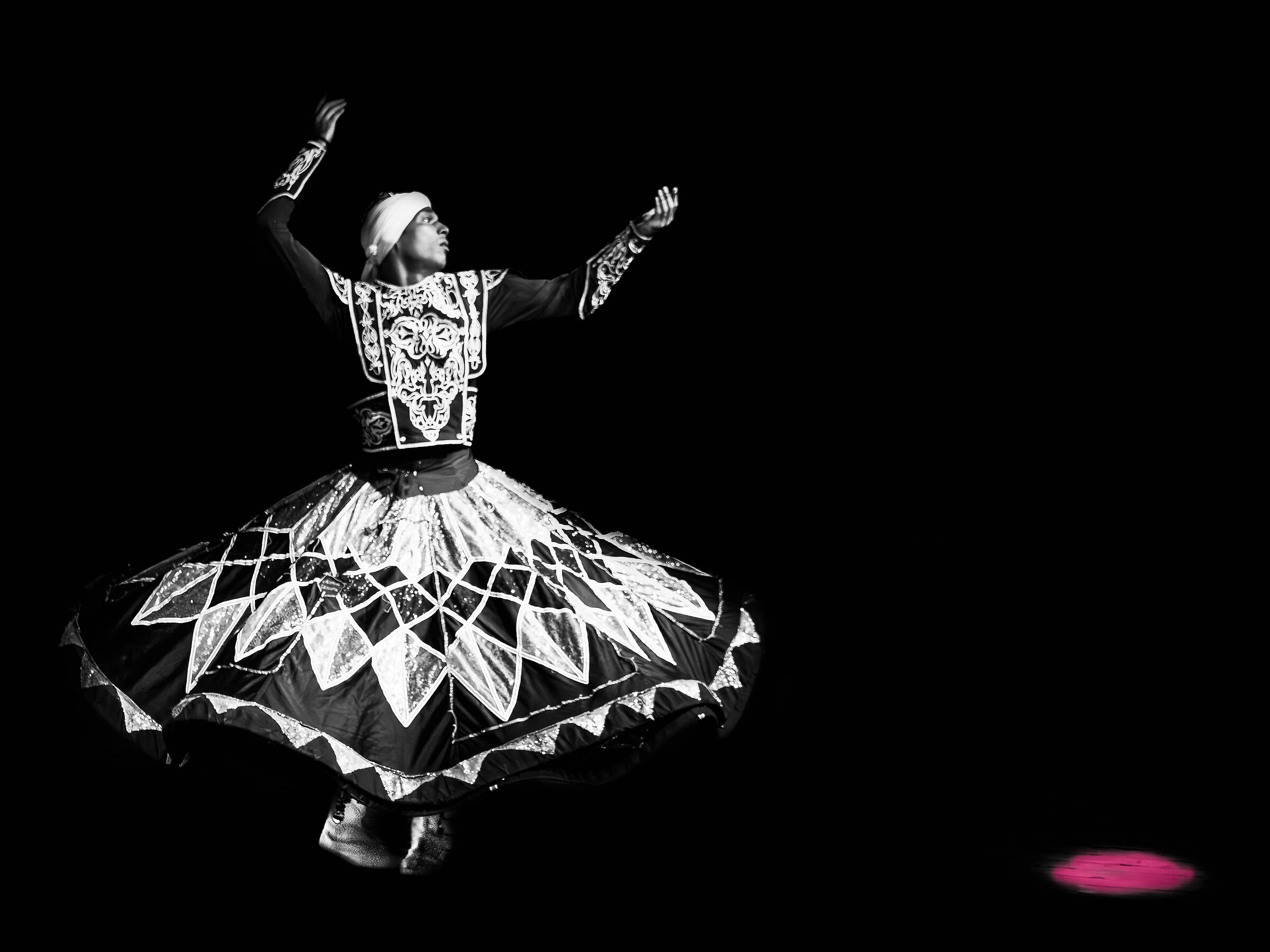 il derviscio ruotante