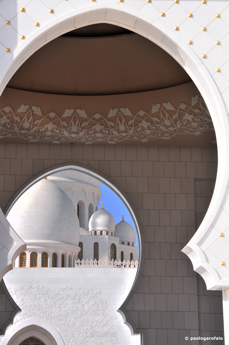 Abu Dhabi - Sheik Zayed Grand Mosque