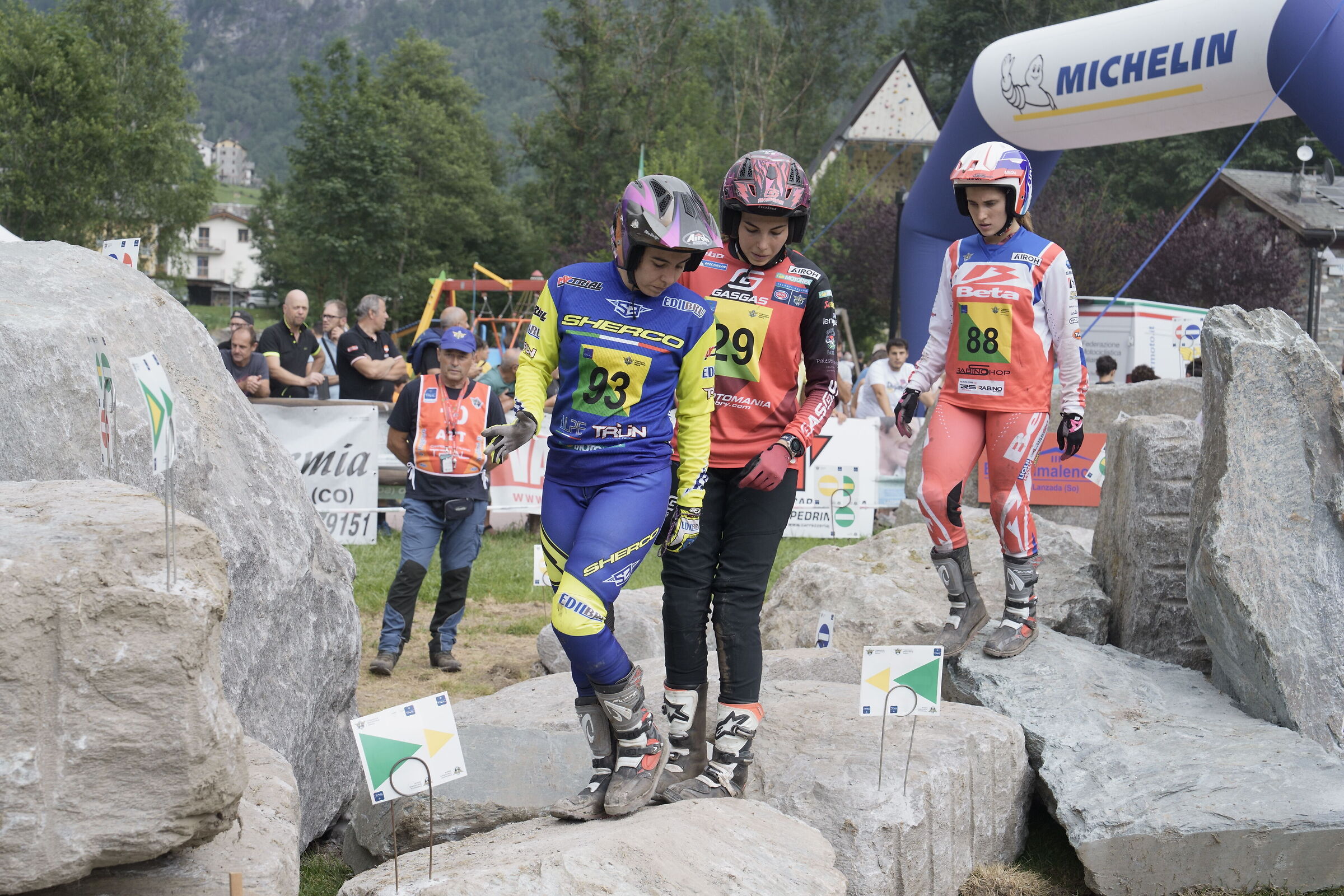 The path of the women's race