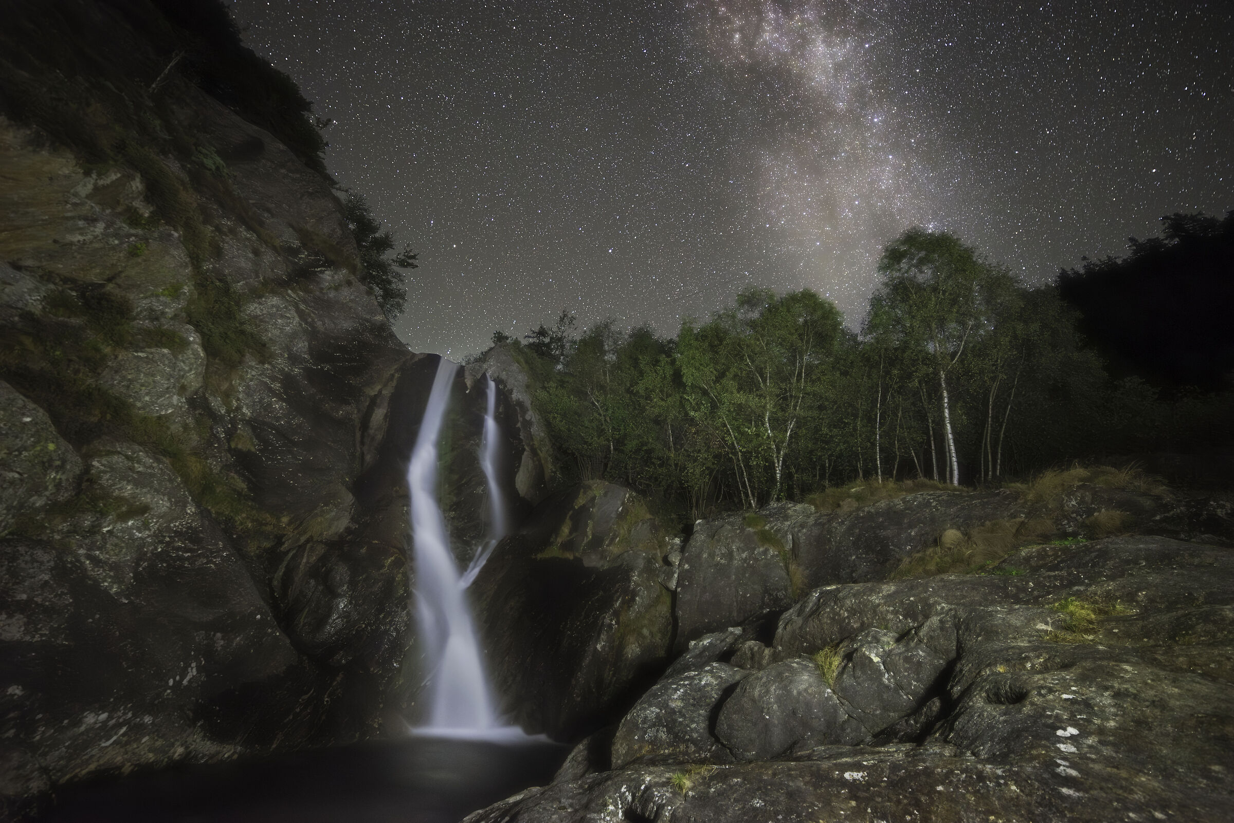 Waterfall with starry Rio Mondelli