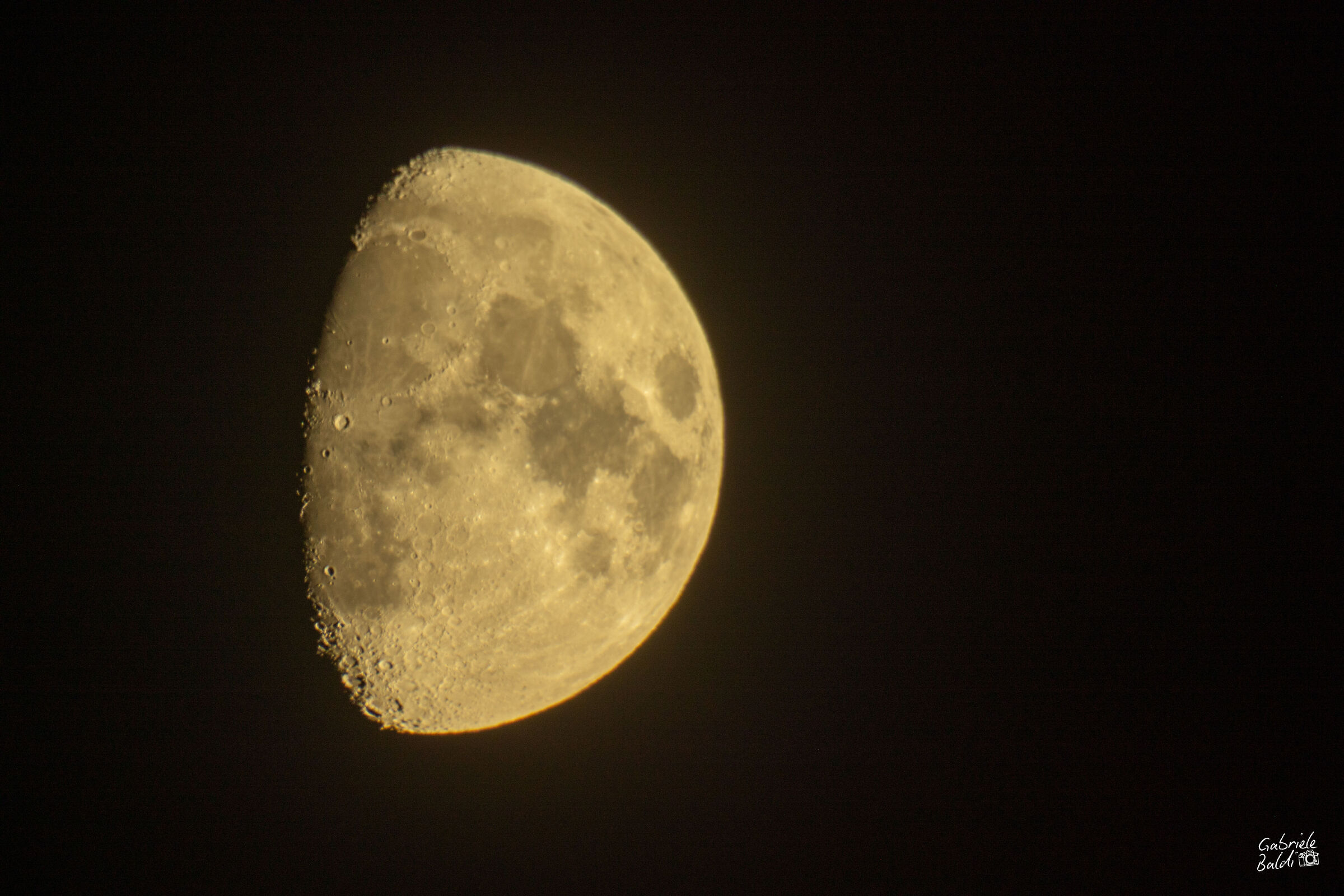 Luna Gibbosa Crescente al 71,3%