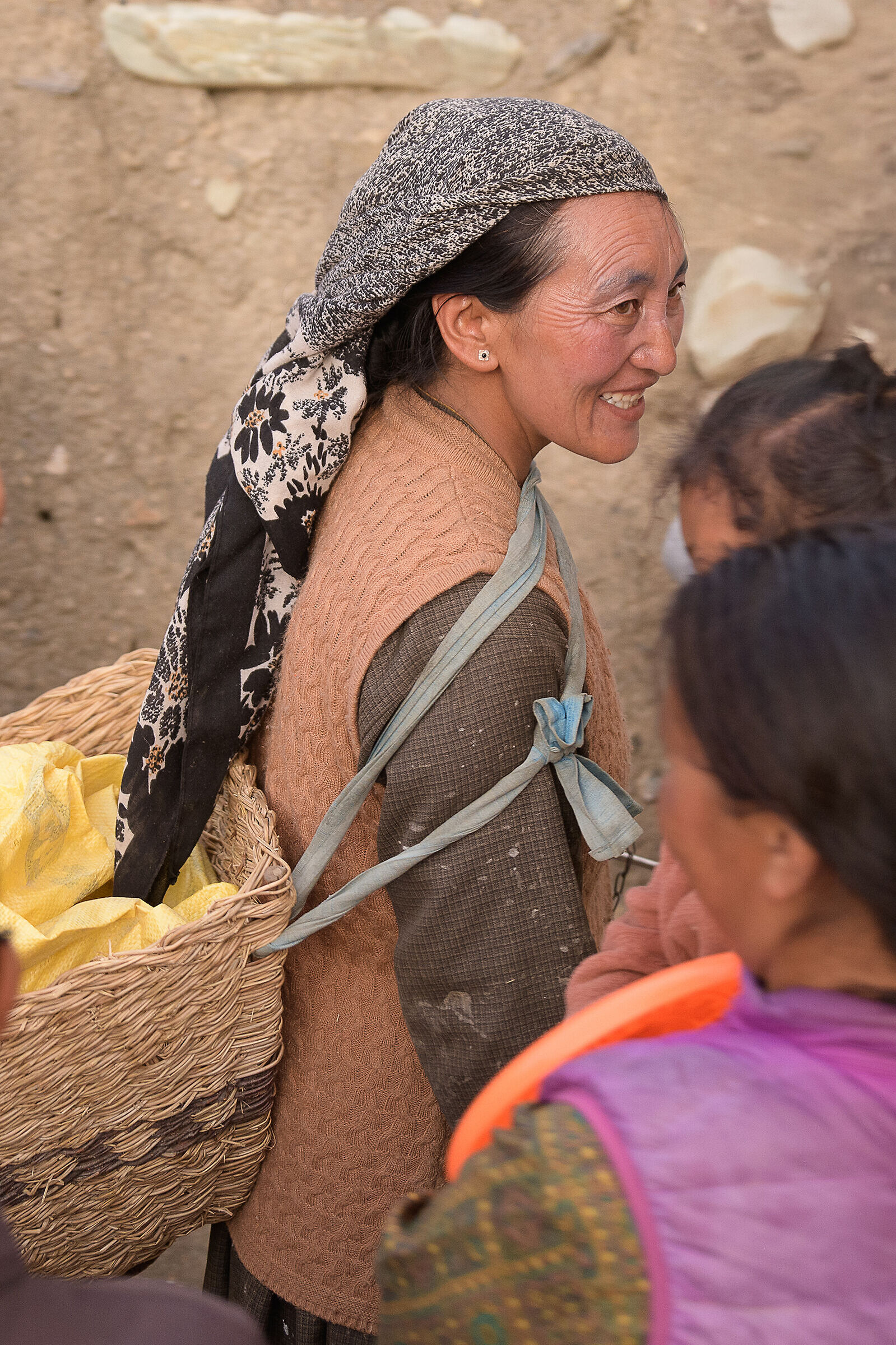 Un sorriso tra la gente