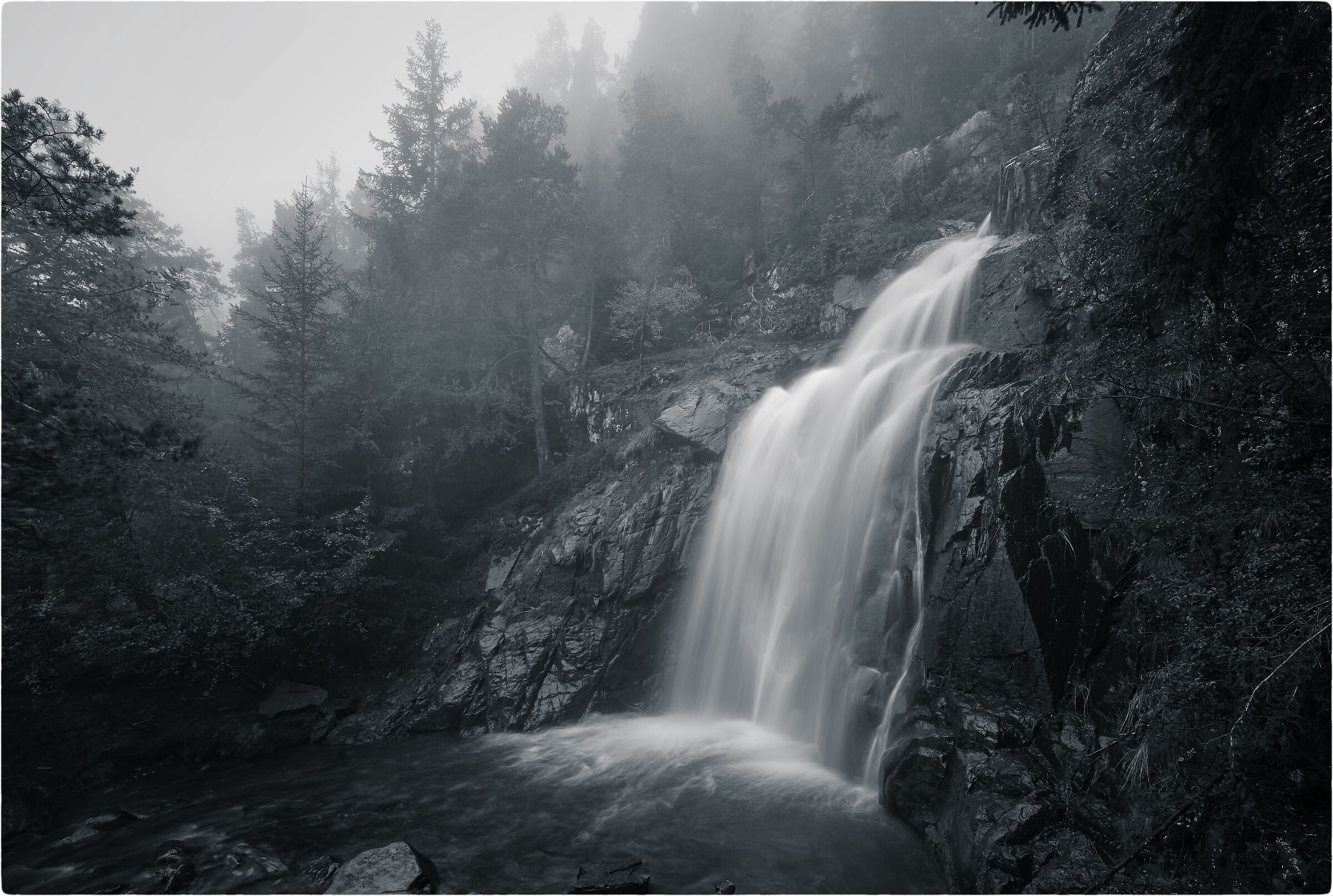 -la piccola cascata-