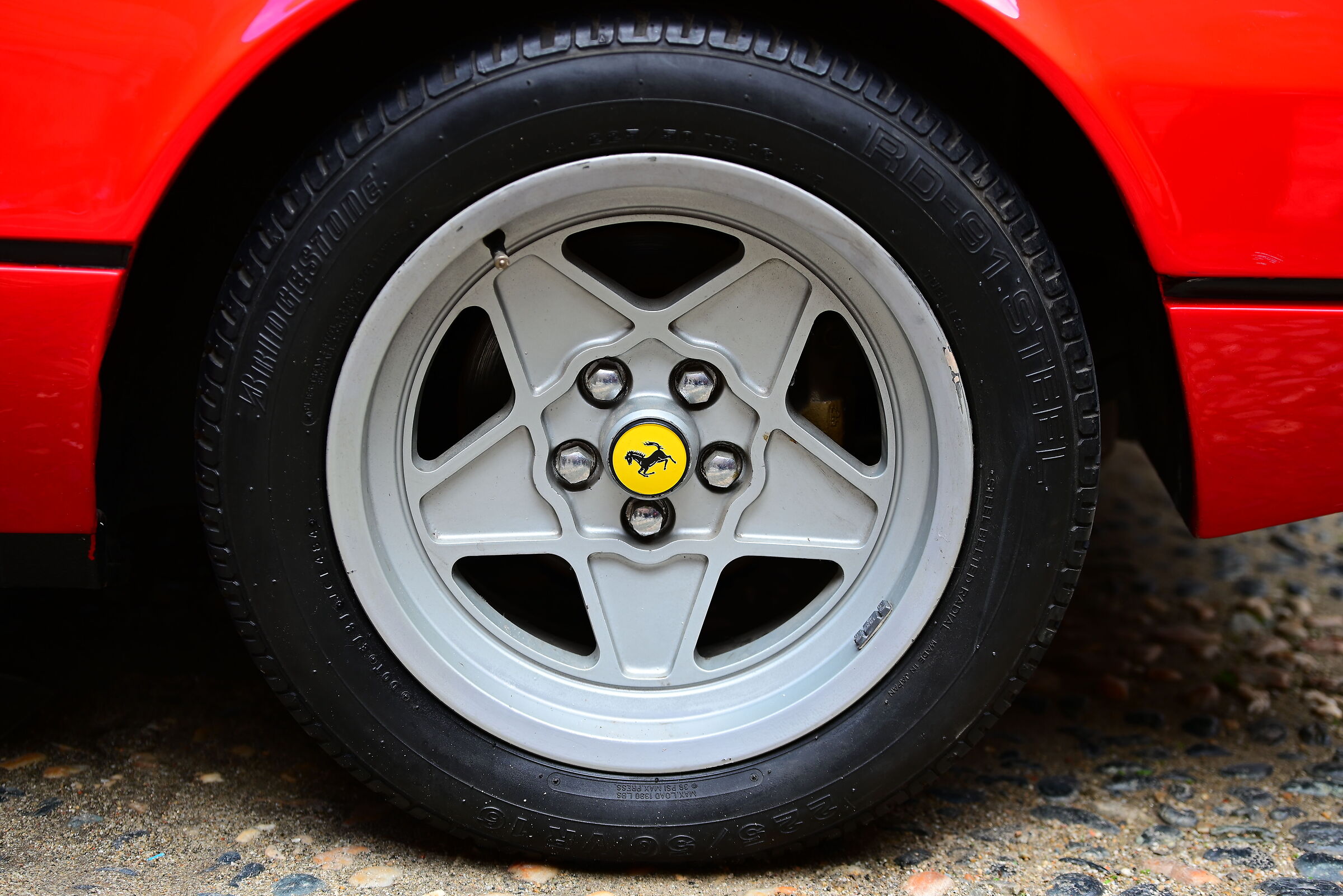 Ferrari detail