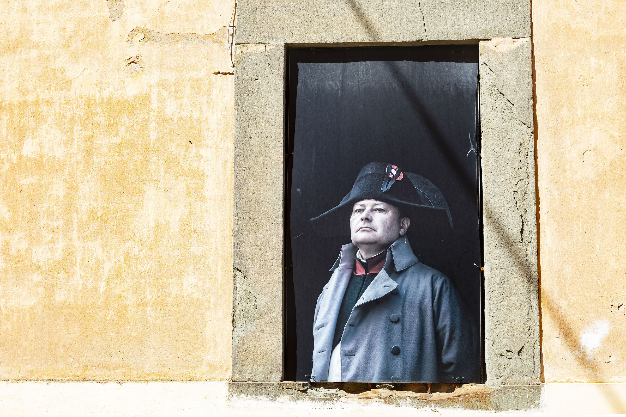 Casa in ristrutturazione ma Lui c'è