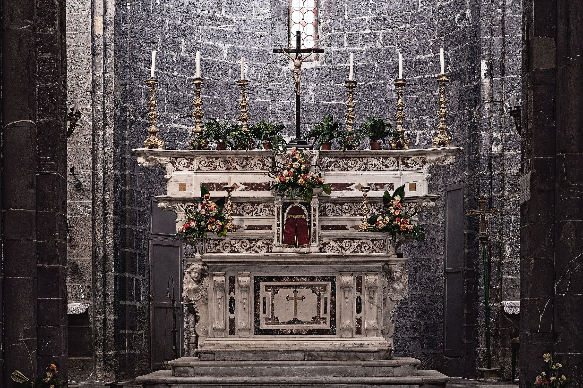 Church SS. Cosmas and Damian - High Altar