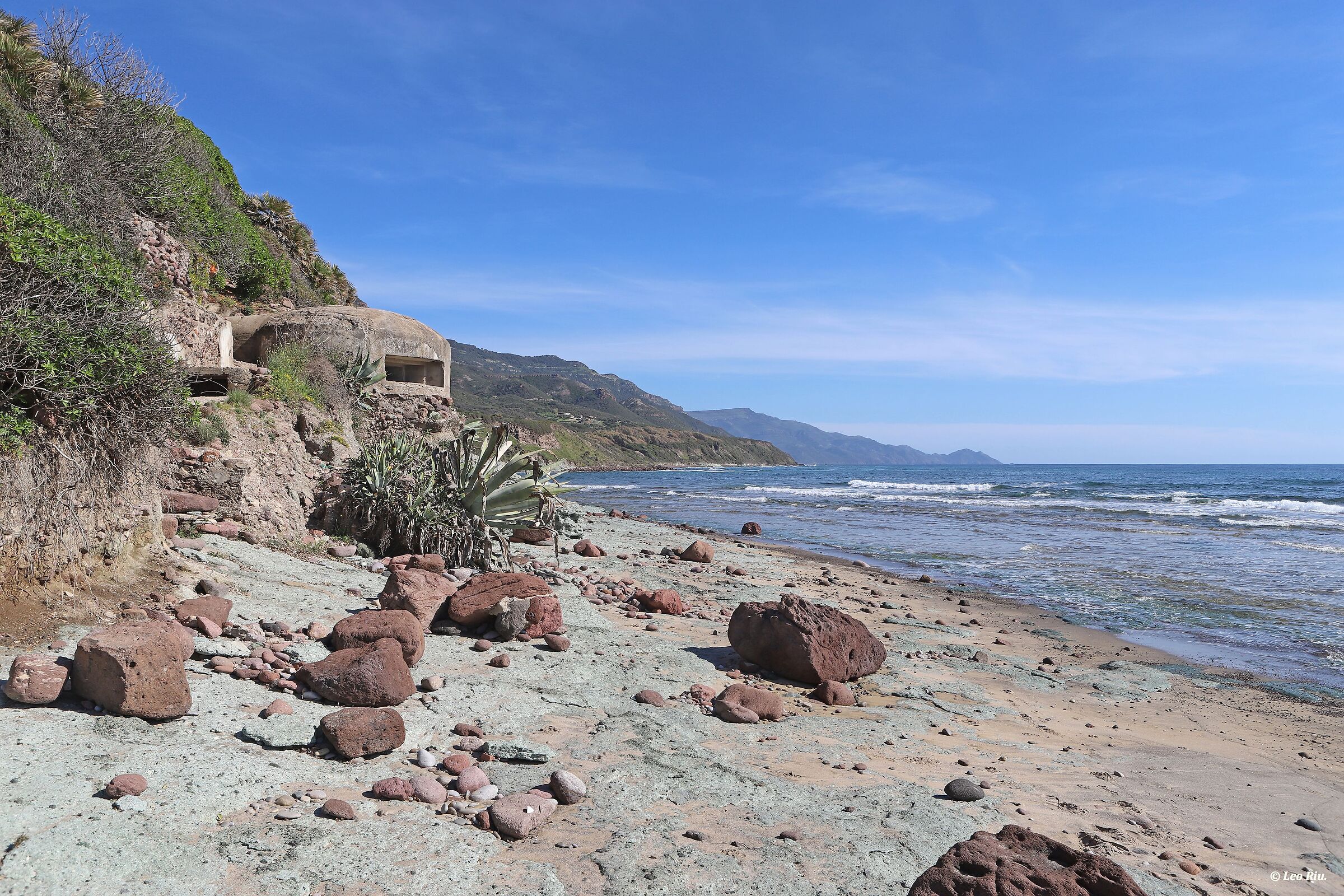 Sardegna, fortino e mare di Poglina
