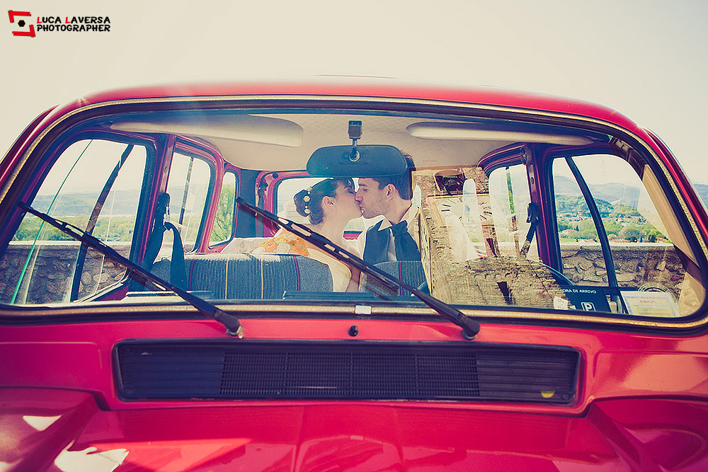 un bacio dato di riflesso