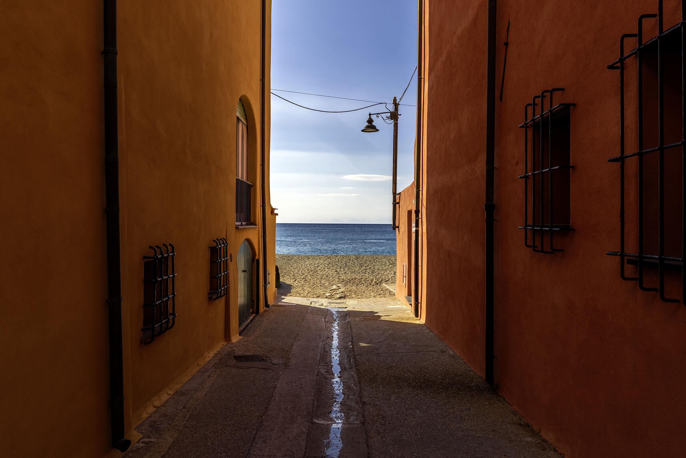 Towards the beach of Varigotti