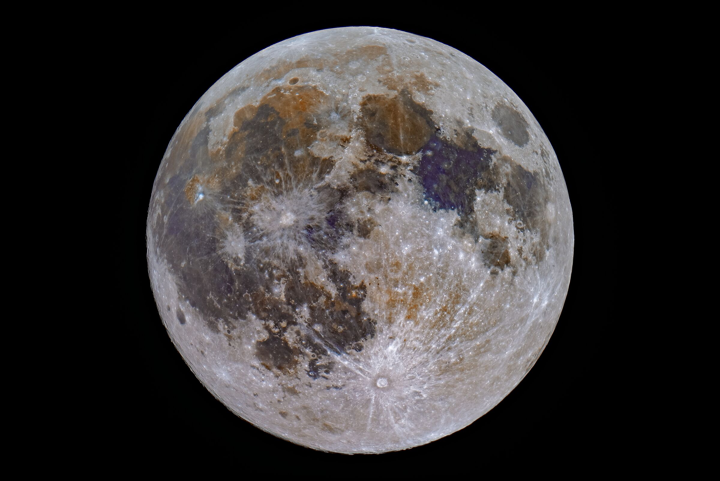 Full mineral moon