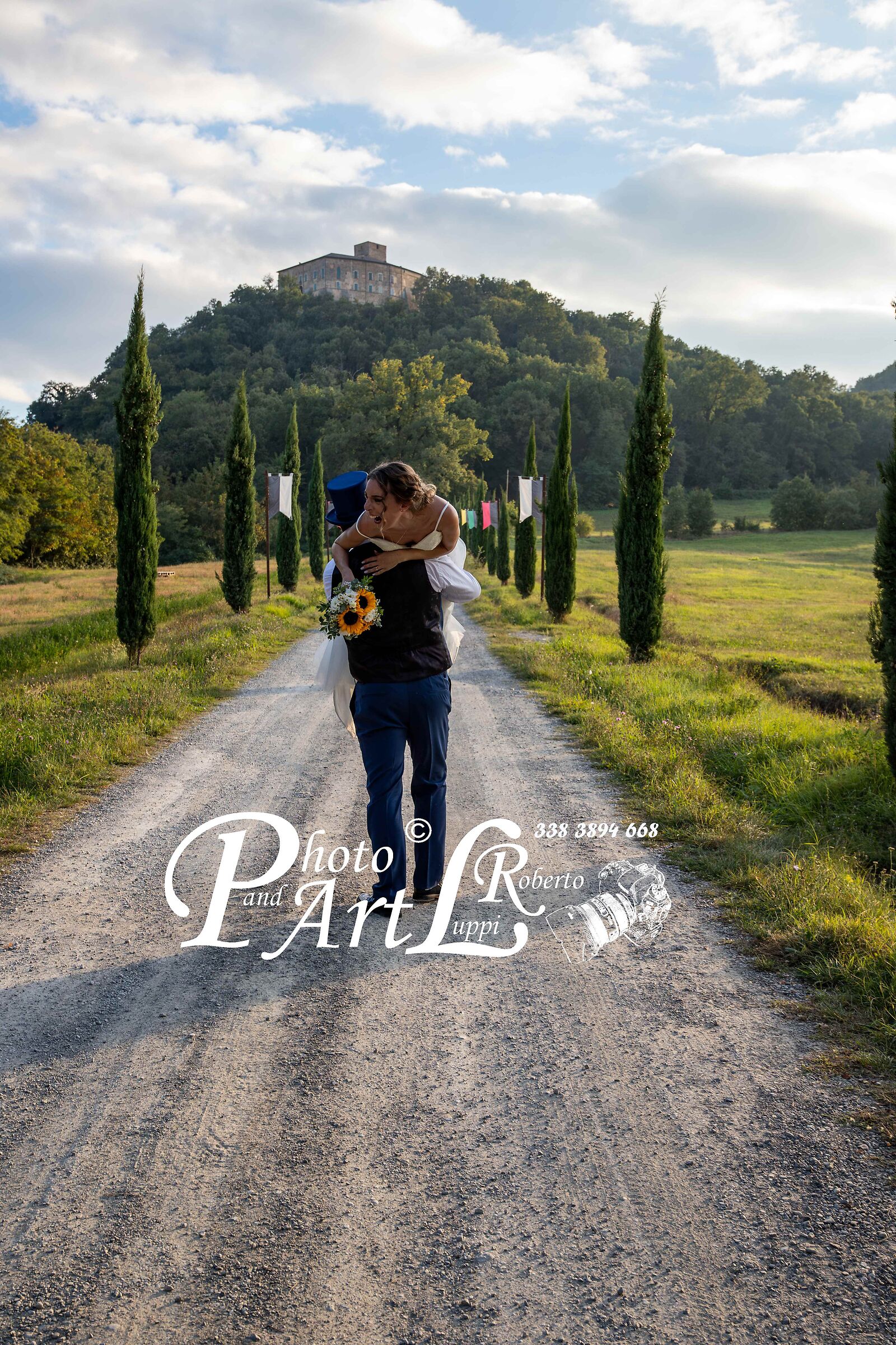 ti porto io su al Castello  Serena e Valerio