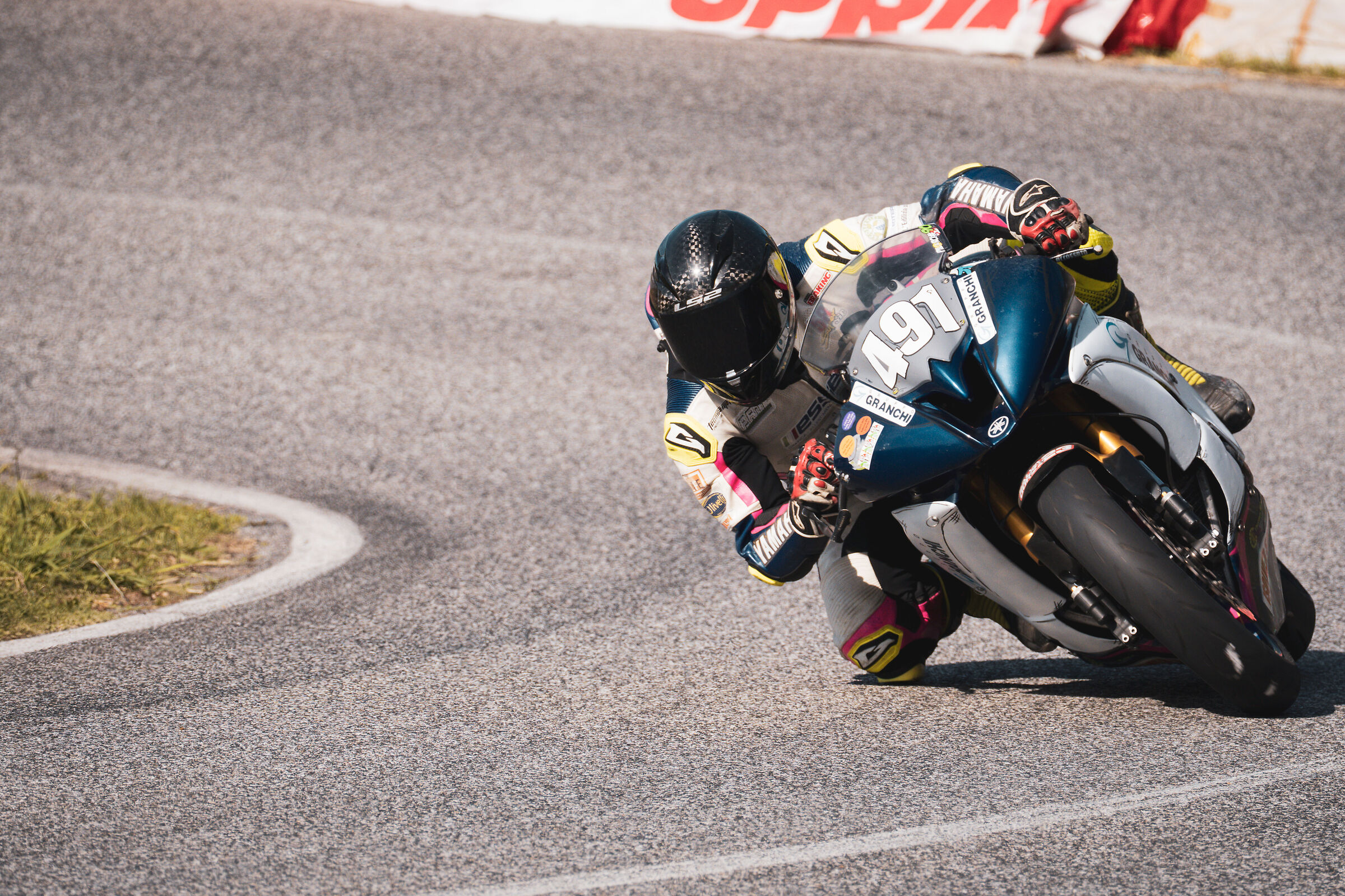 R1