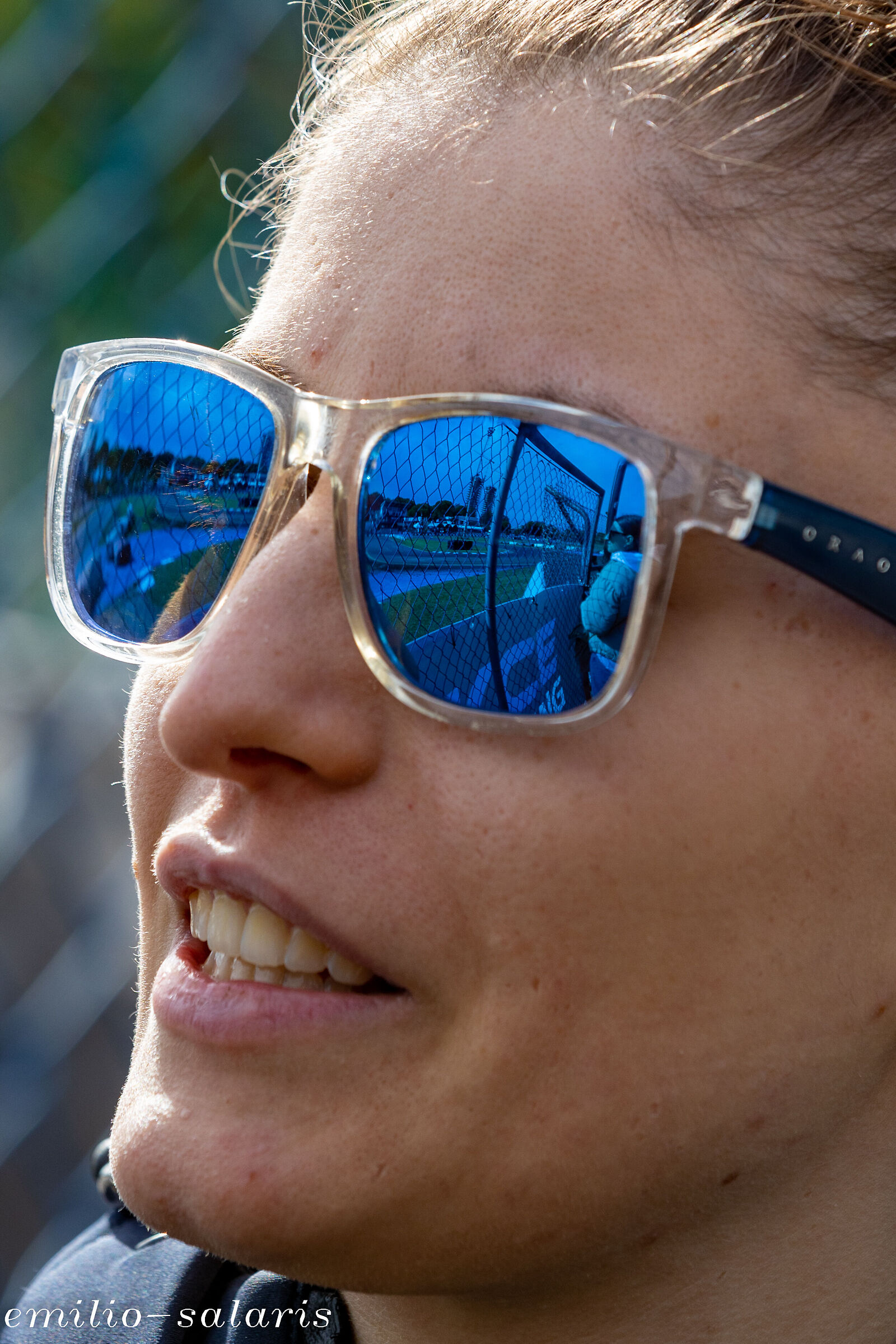 PISTA VISTA OCCHIALI