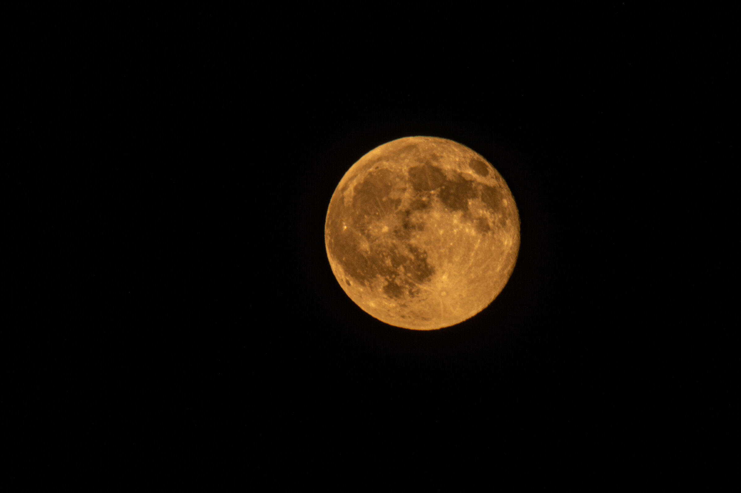 Super Luna 07/10/2025