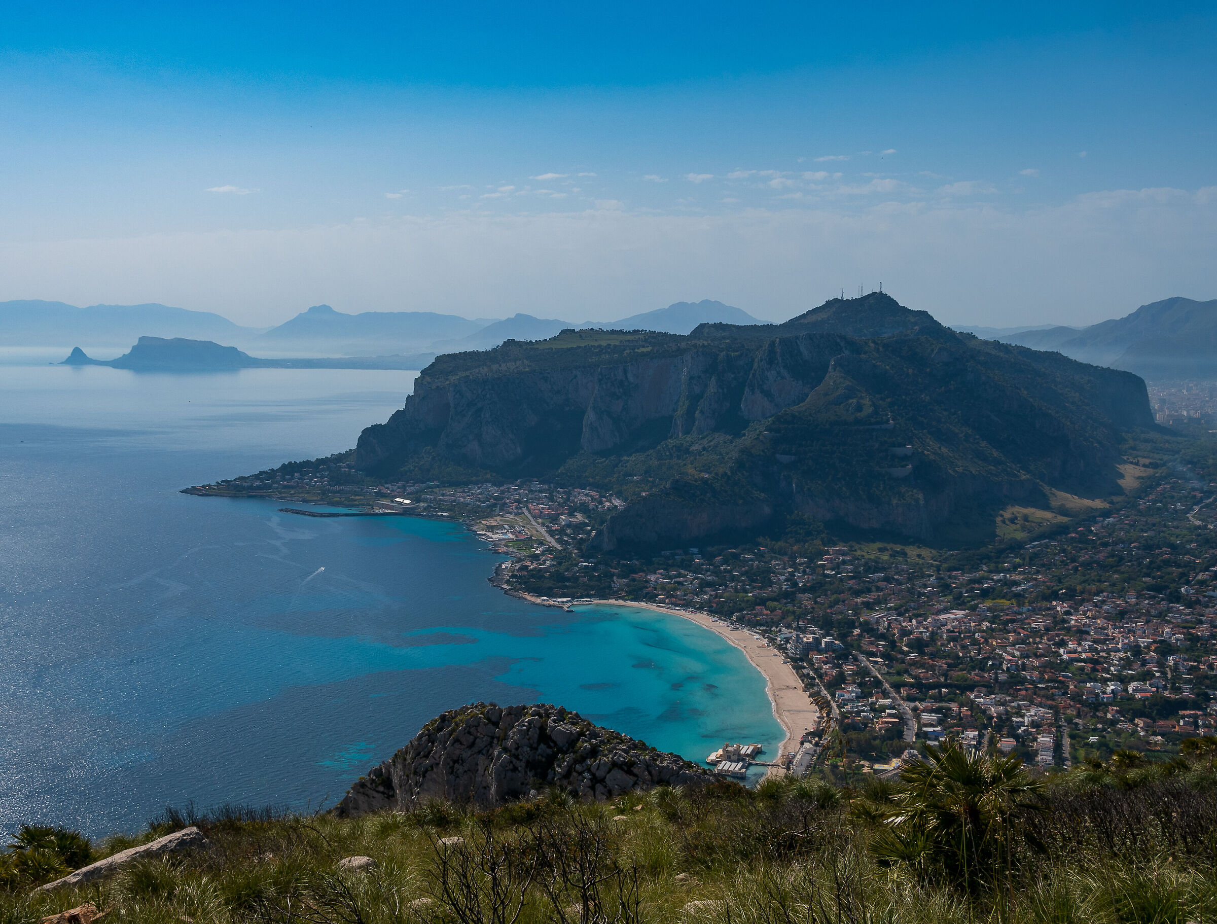 From the "Semaforo dell'Eremita"