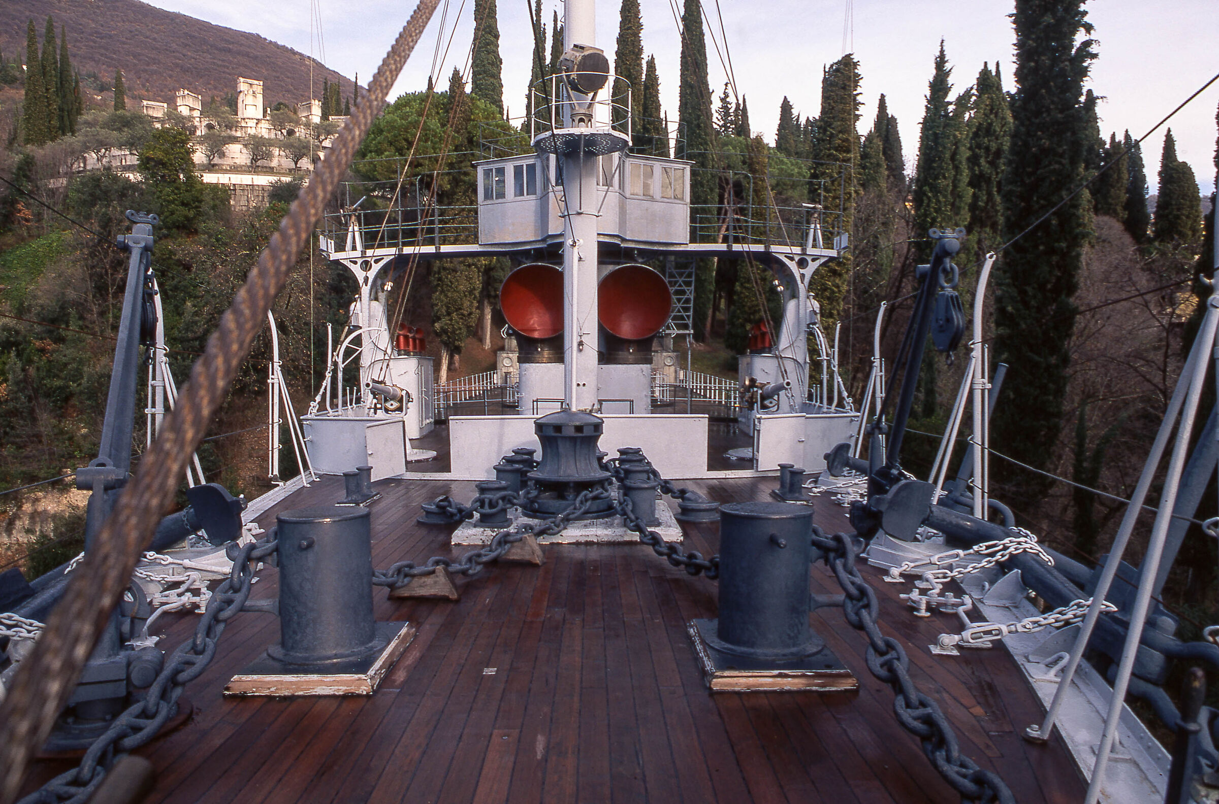 THE VITTORIALE DEGLI ITALIANI NAVE REGIA PUGLIA