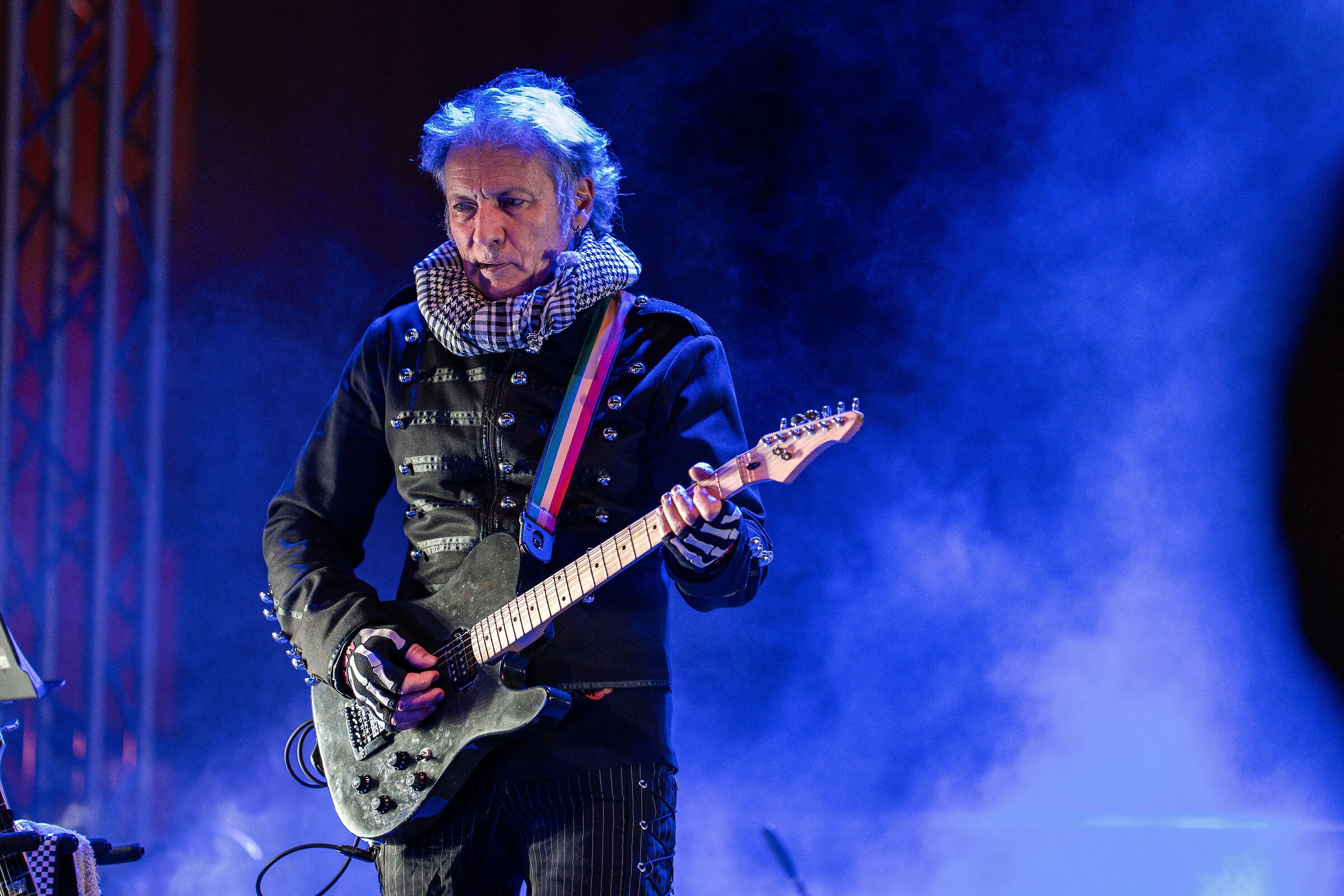 Intemperia Band - Guitars