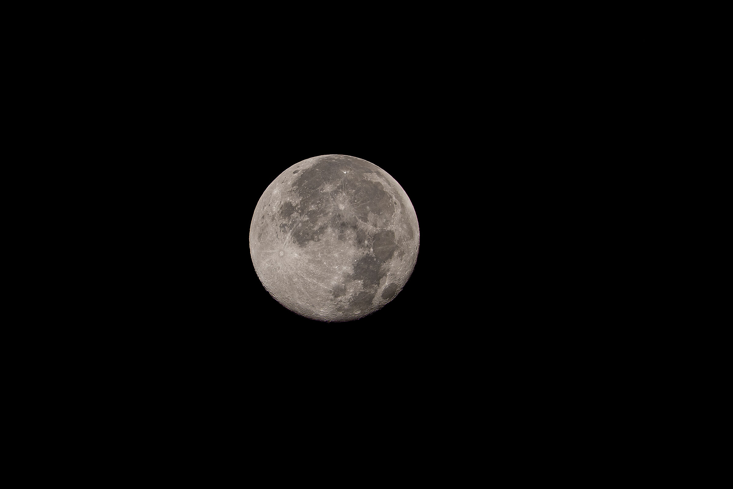 Full Moon 08 Oct. 2025