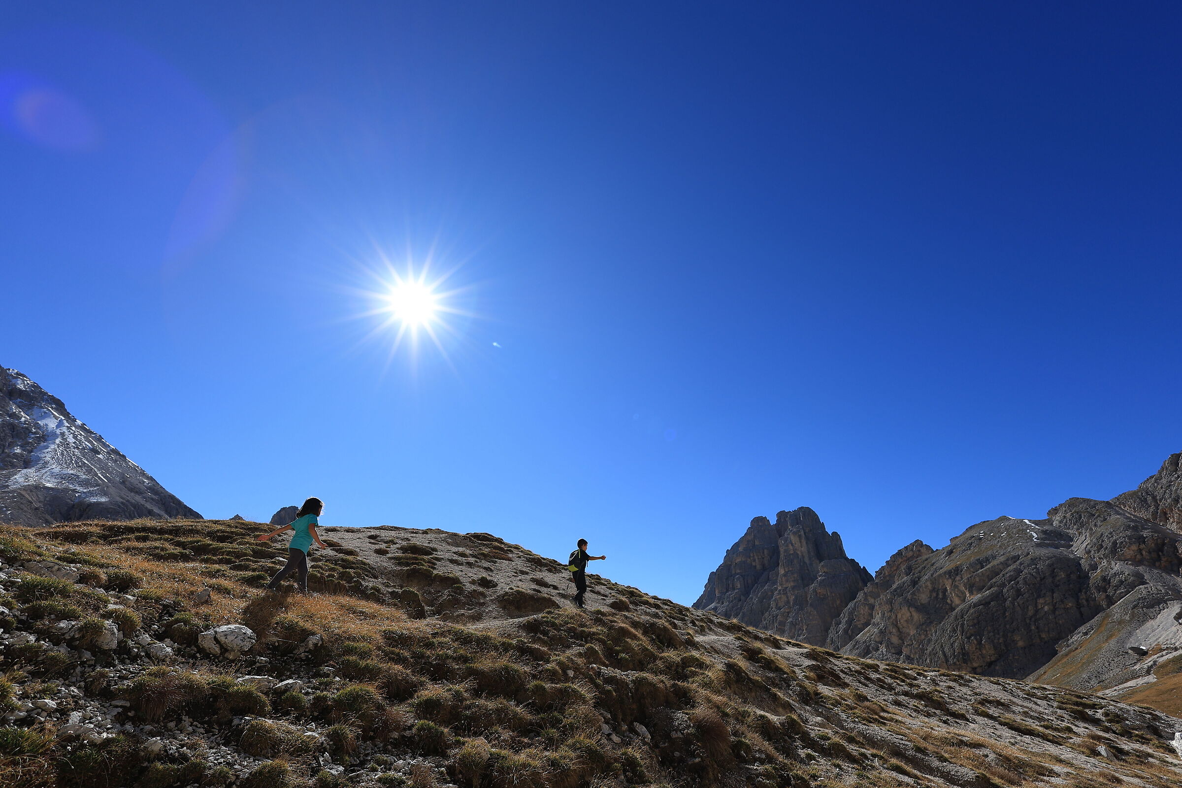 My kids running at 2500m