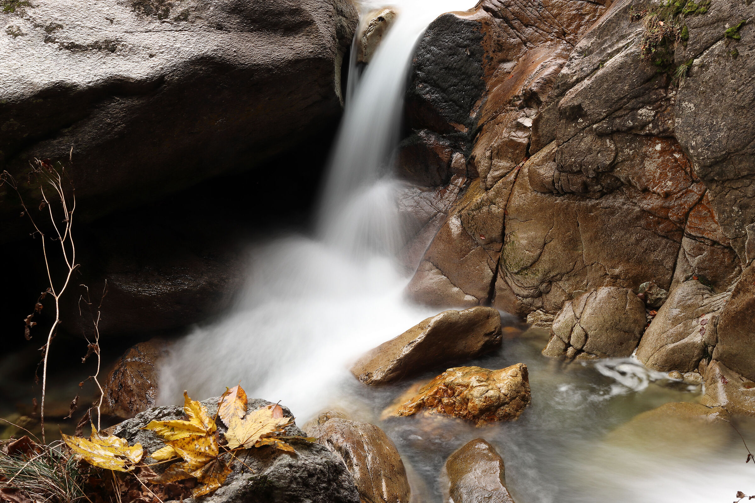 small worlds of Valsangue