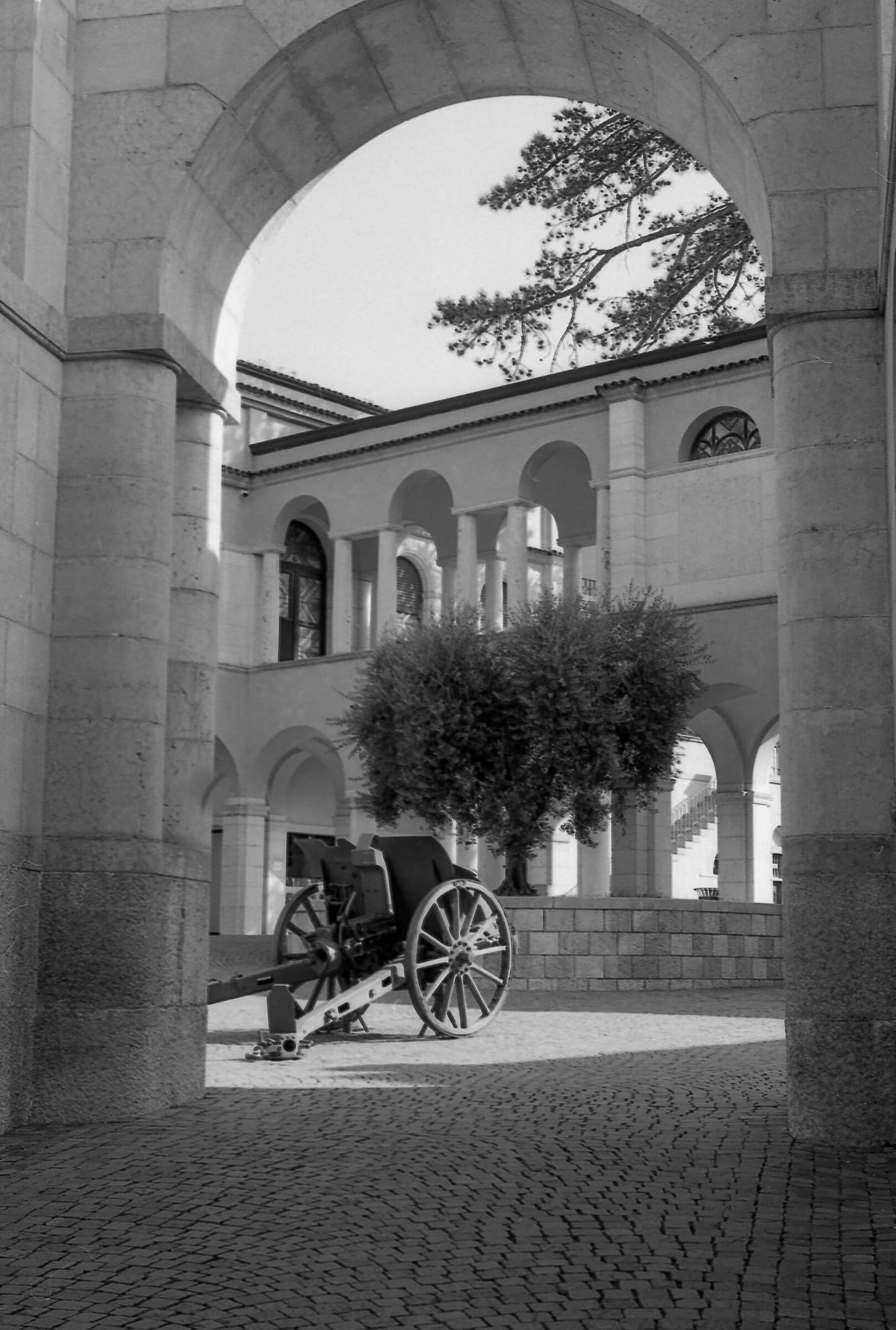 THE VITTORIALE DEGLI ITALIANI