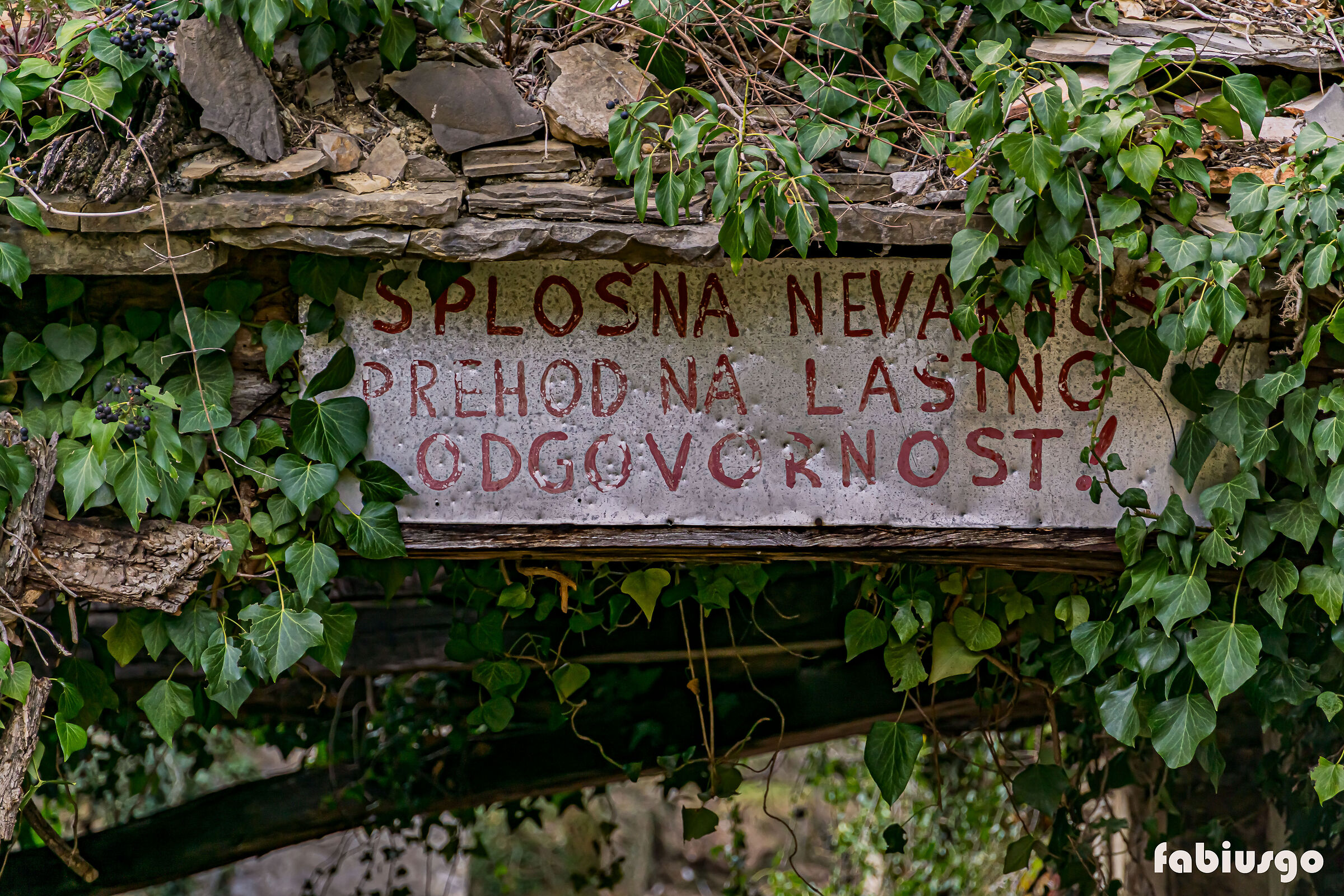 Paese Serbo Abbandonato