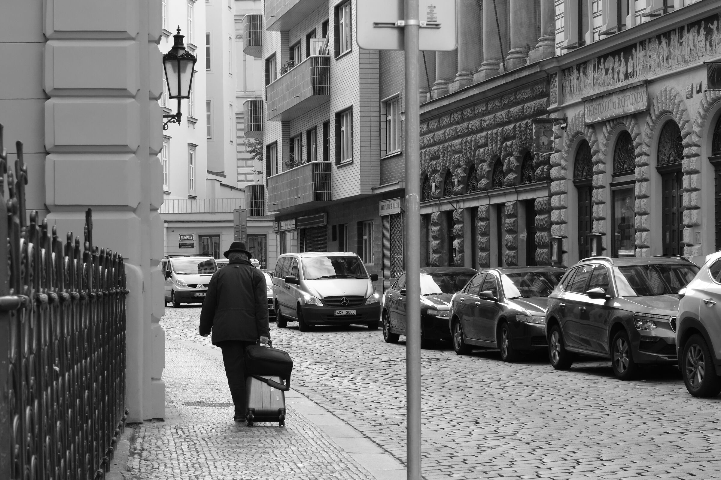 L'uomo con la valigia... a Praga (Praga 2025)