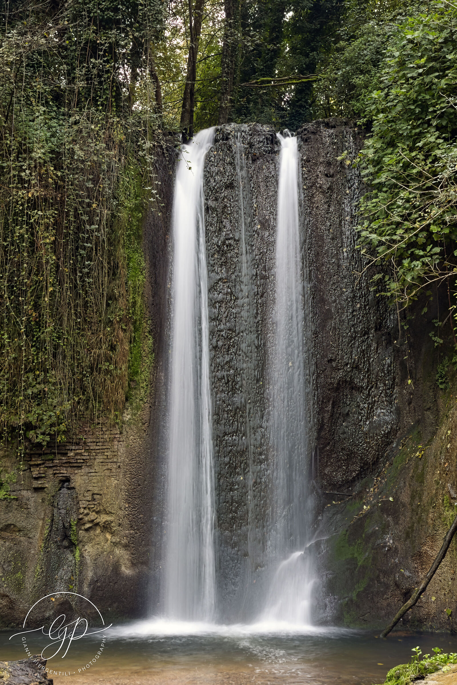 Cascata del vecchio molino, Sarnano (MC)