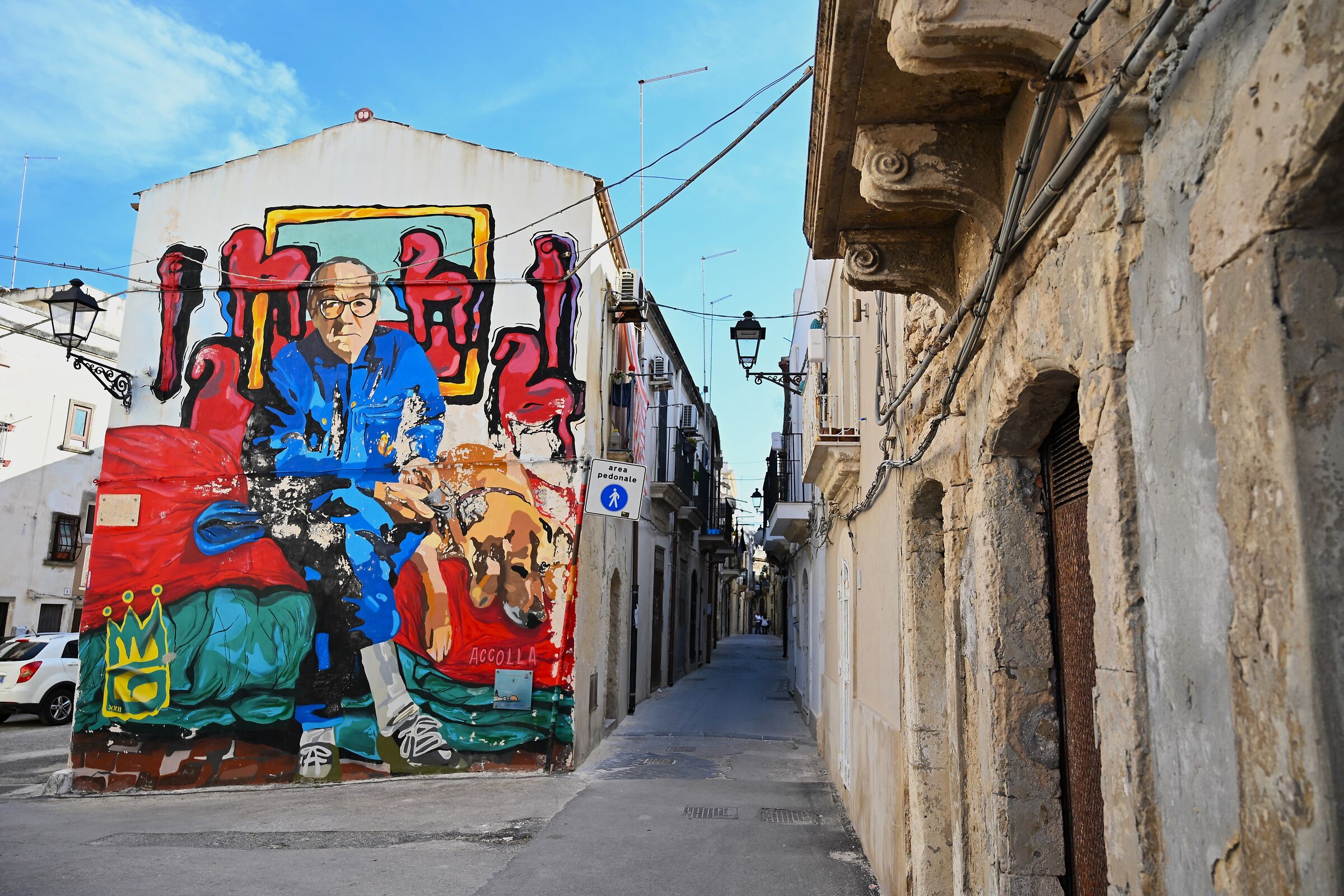Murals that pay homage to the artist Salvatore Accolla