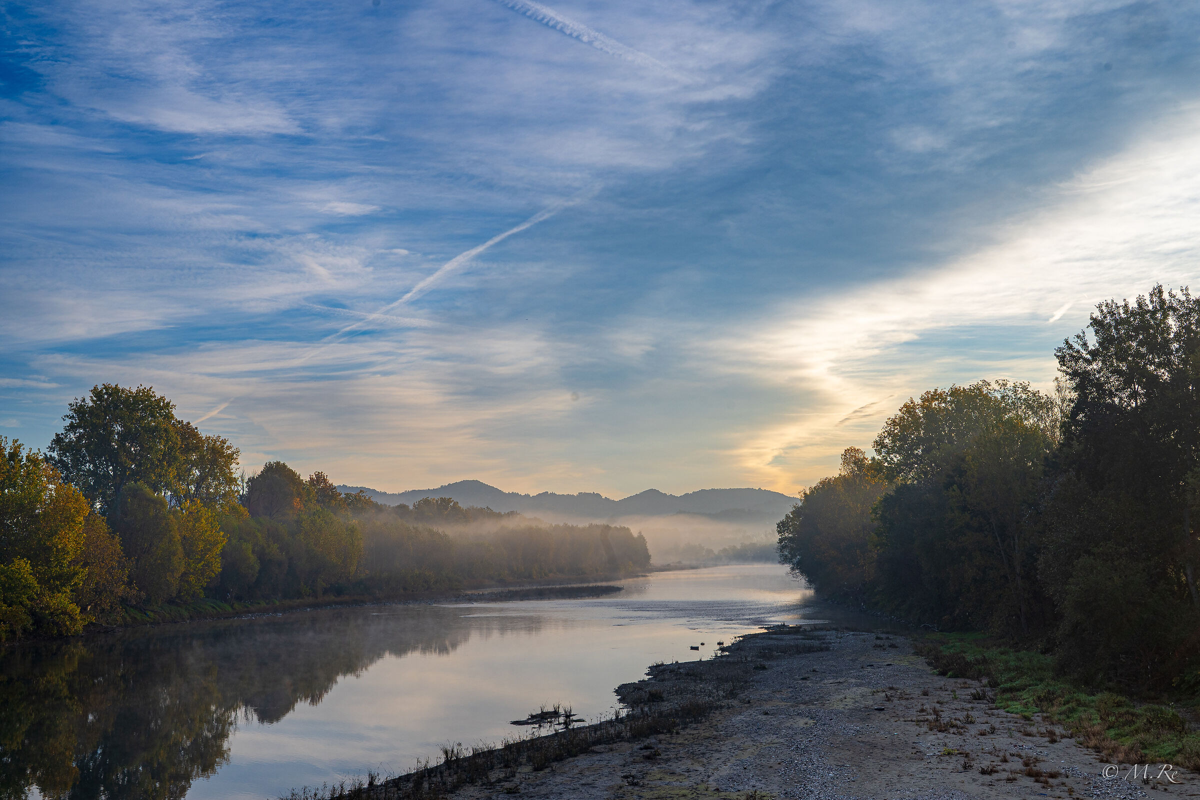 il Po all'alba