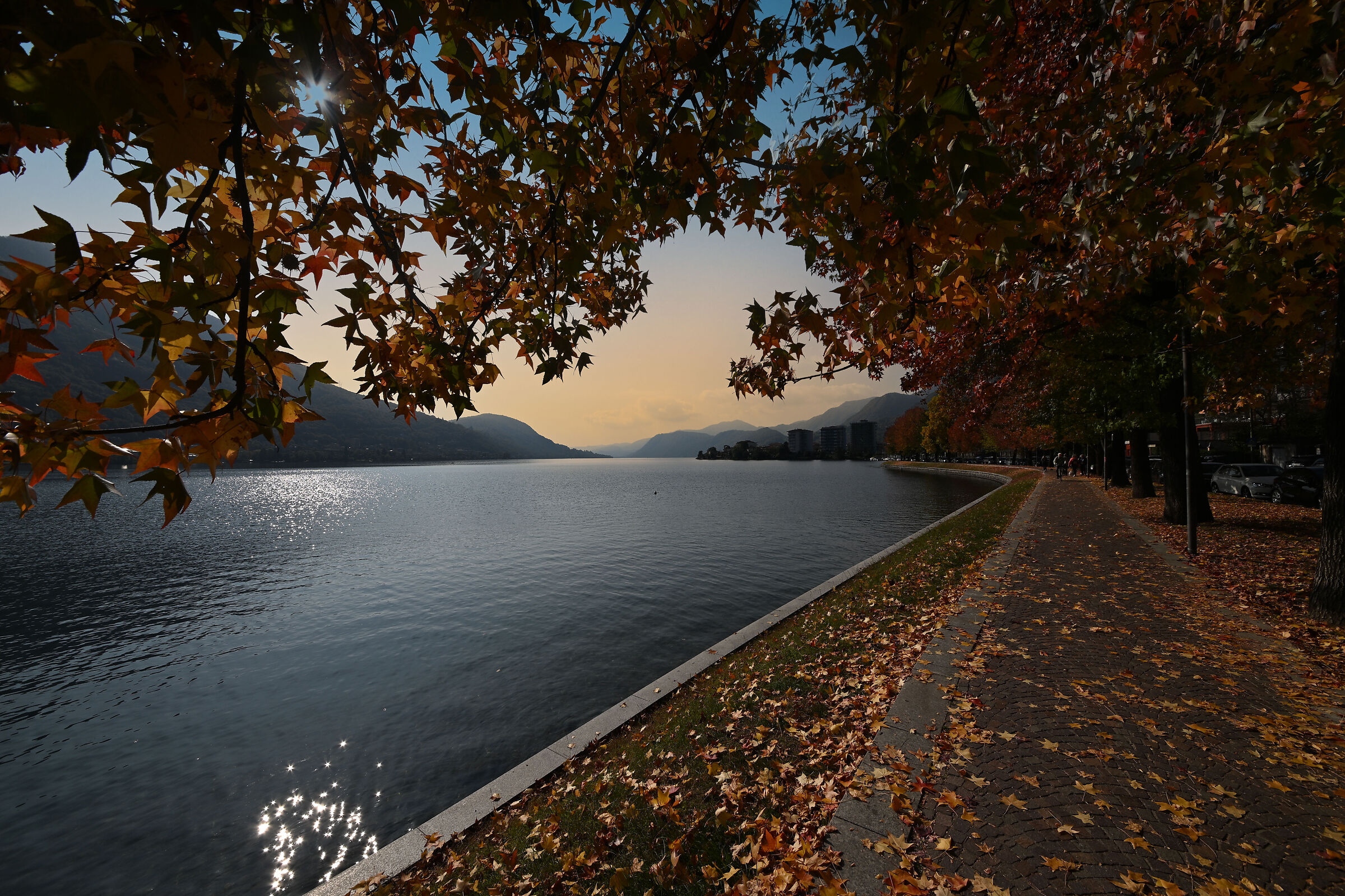 autumn colors, lakefront of Omegna.