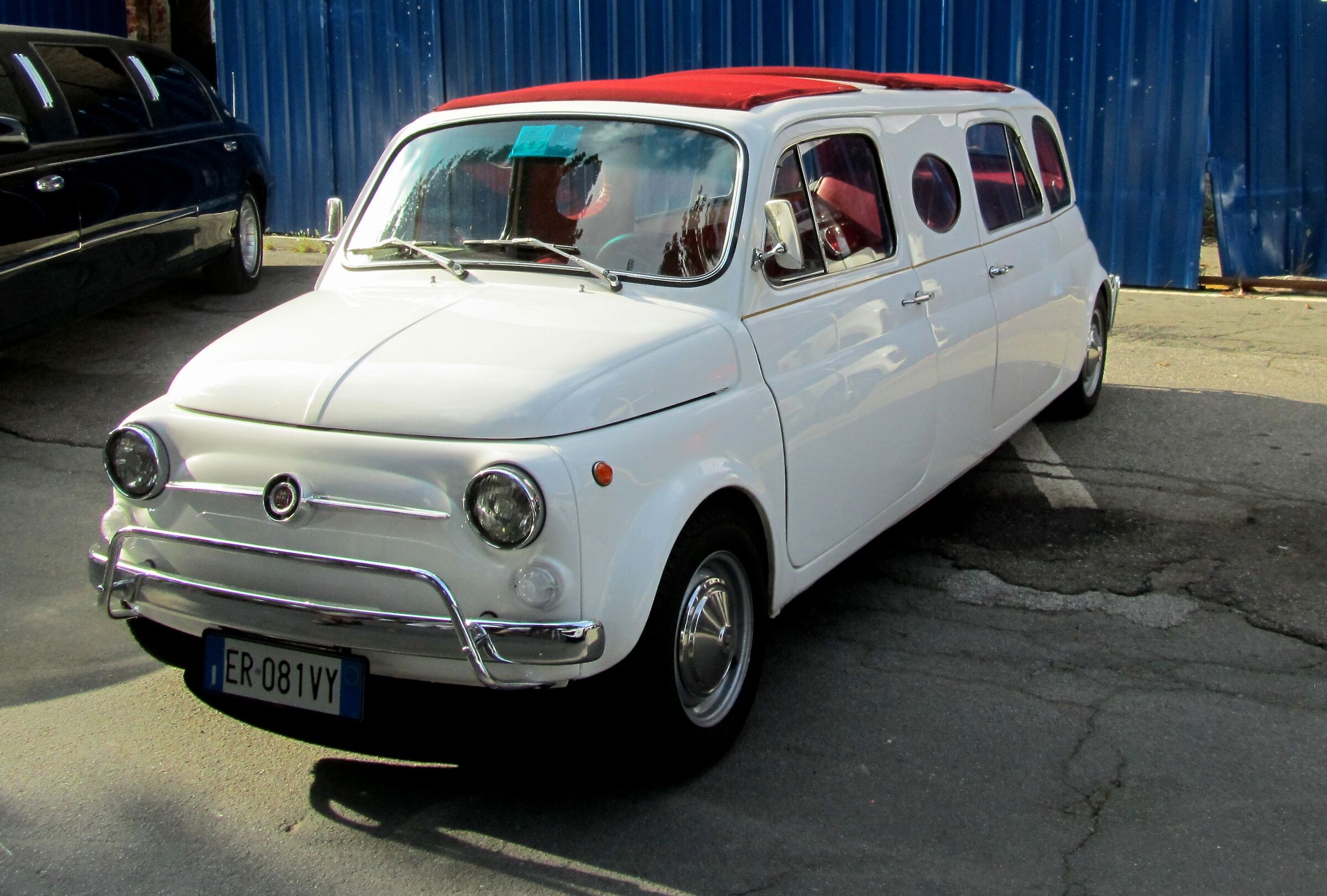 Five hundred Limousine