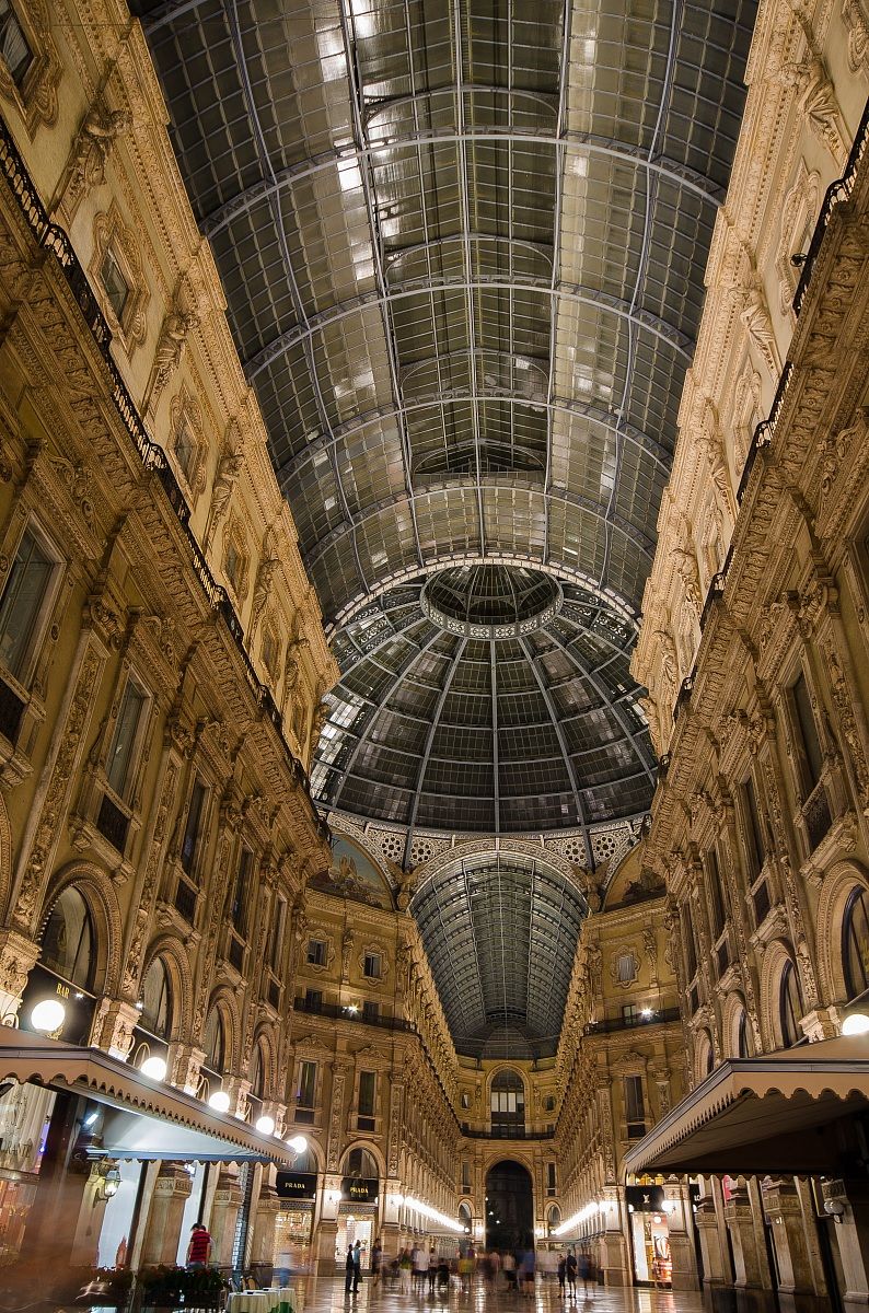 The time on the sky of Milan