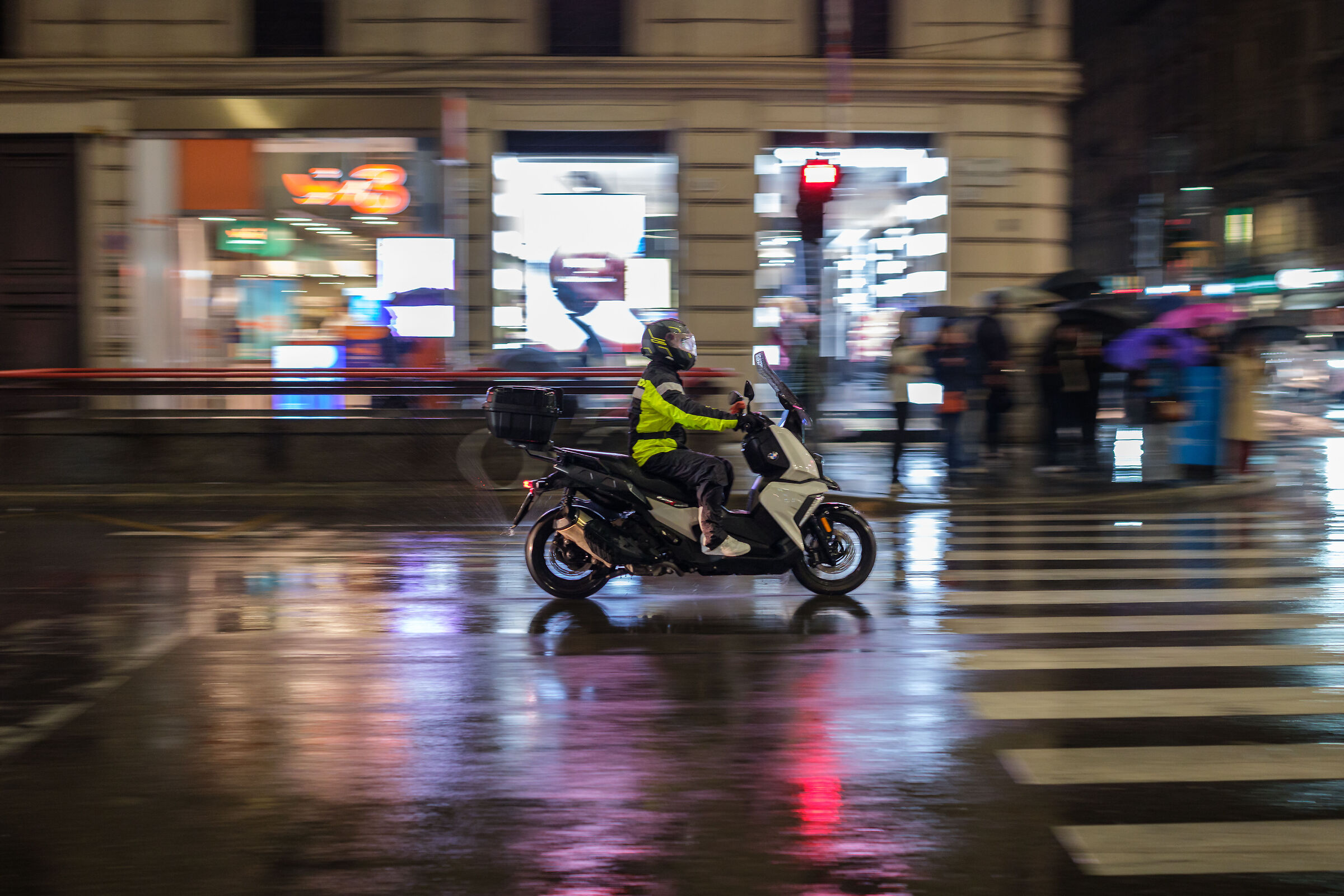 Under the rain - Milano