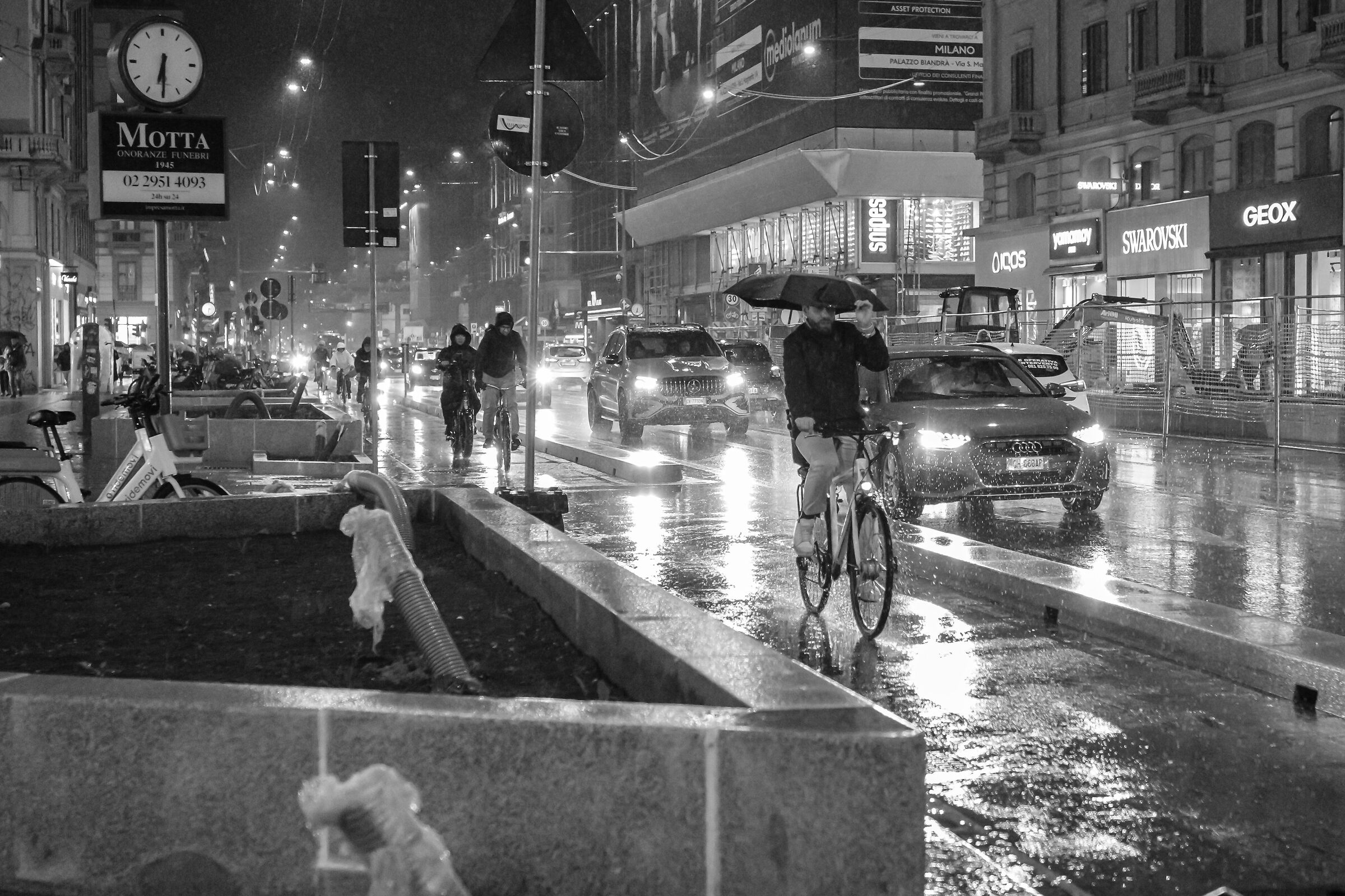 Under the rain - Milano