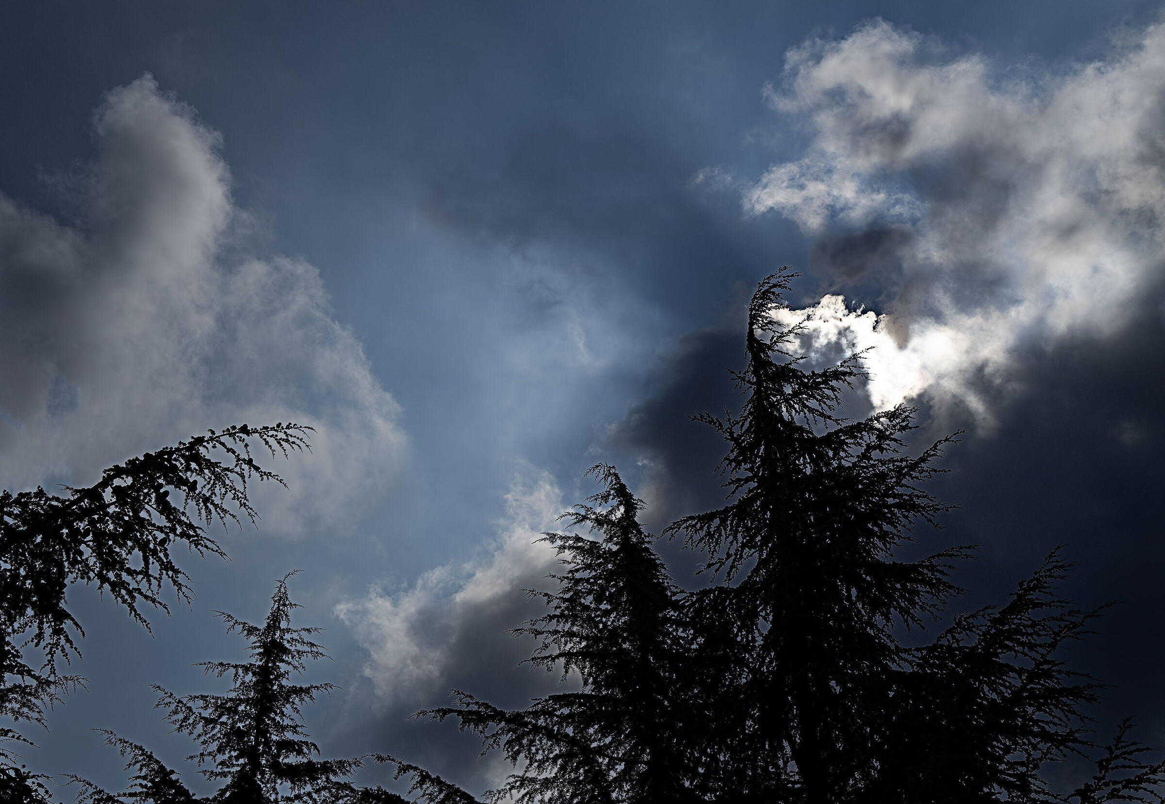 Threatening sky