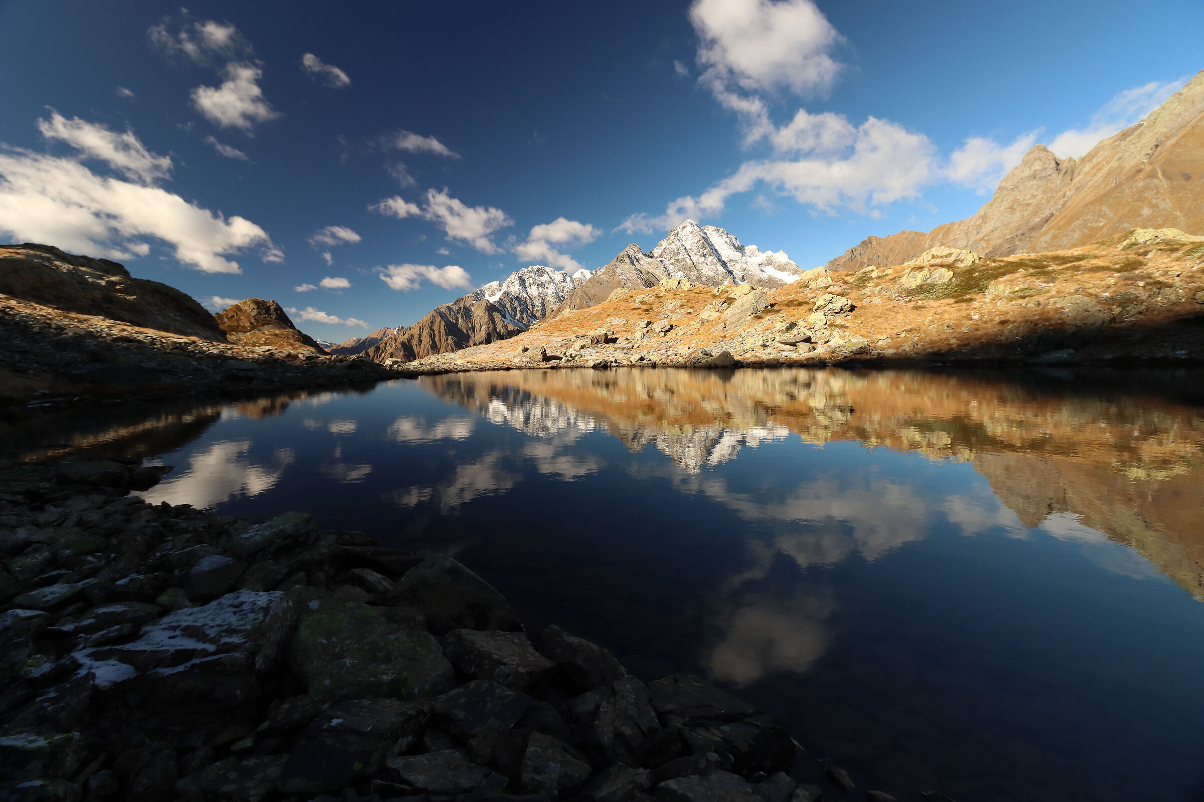 the Orobie are mirrored