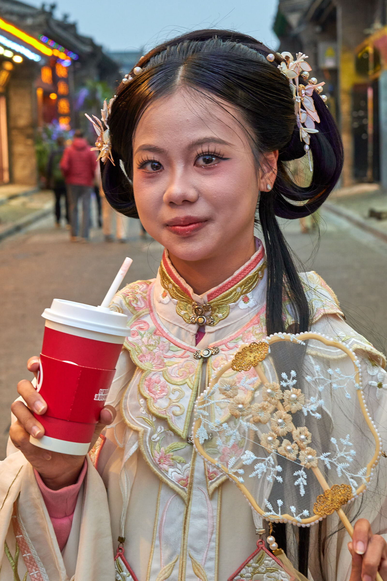 Ping Yao Girl