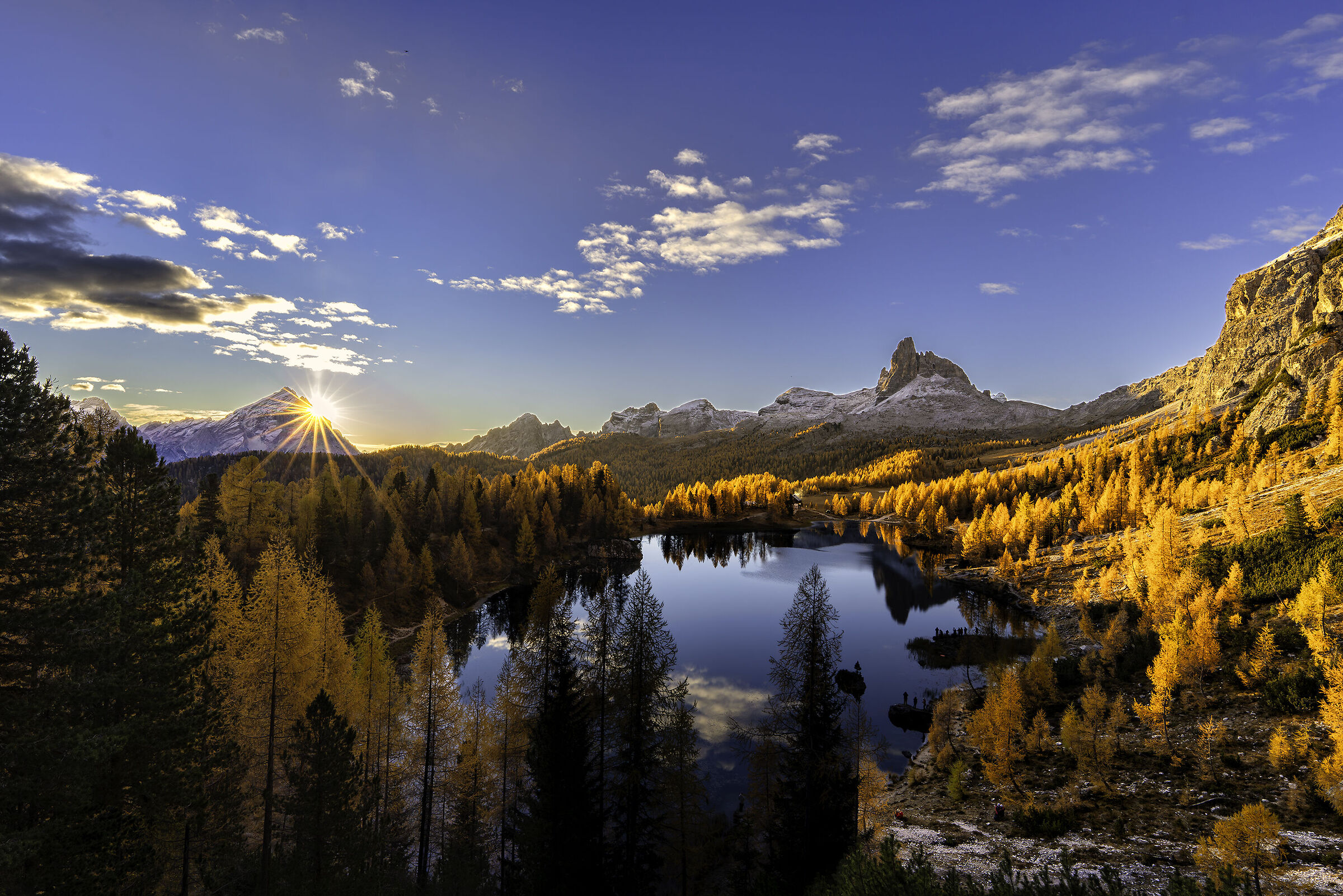 Autunno in Dolomiti Lago Federa