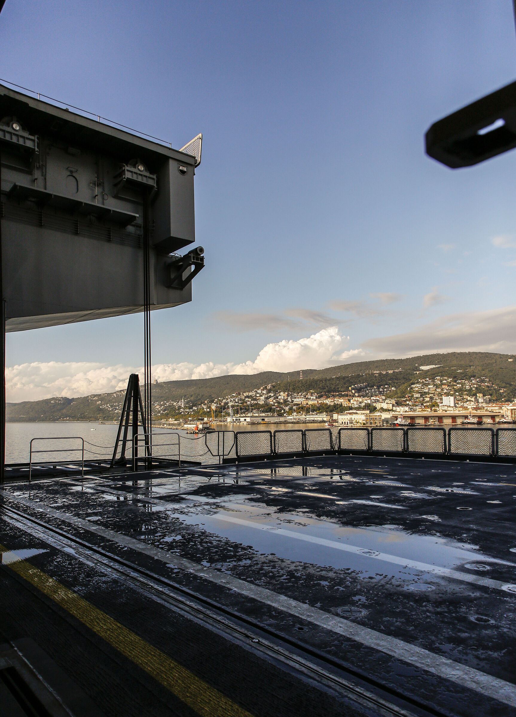 Ship Trieste Frammenti