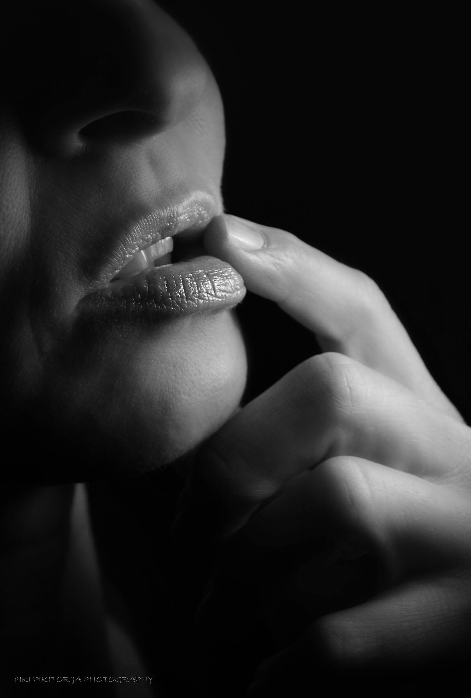 BW