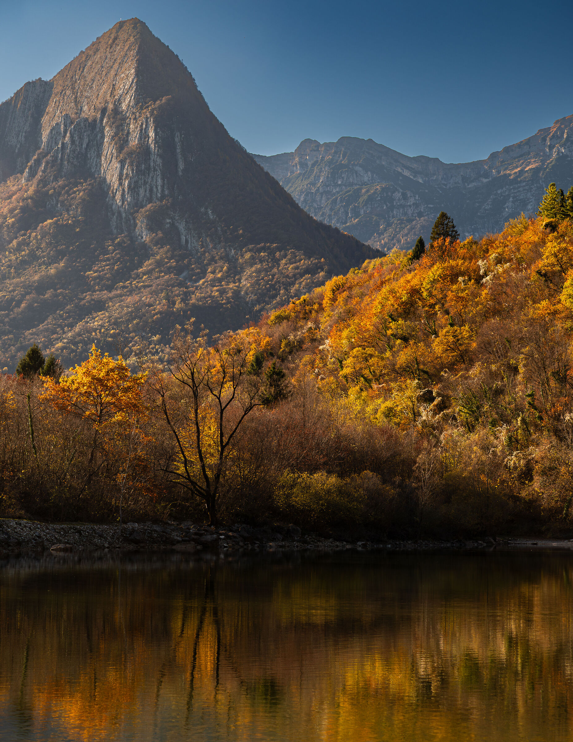 Lake Vedana
