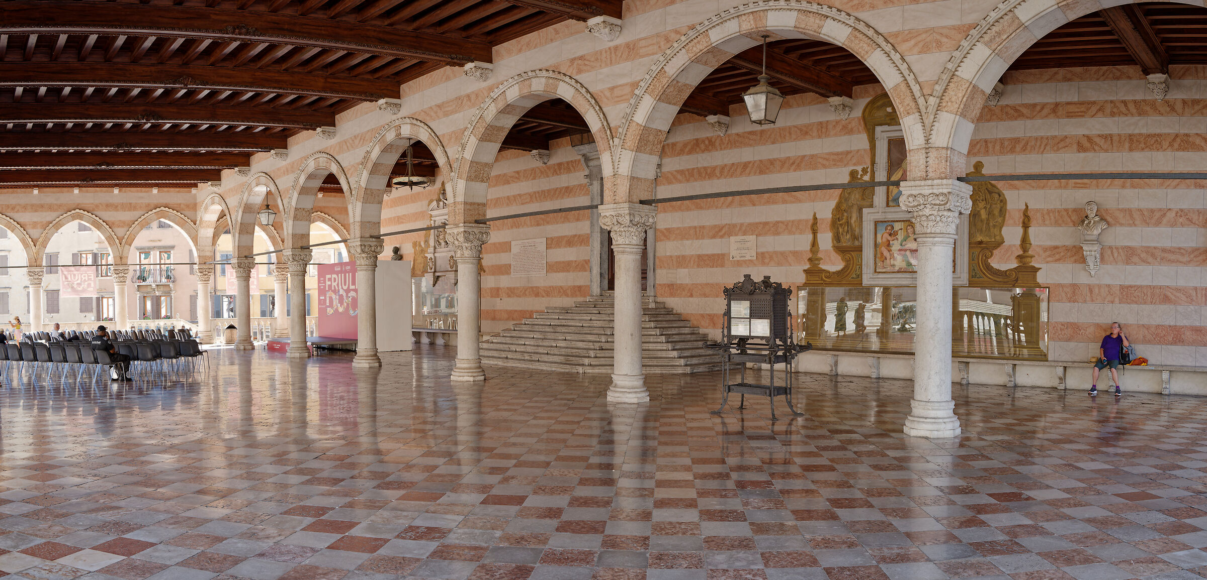 Udine, Loggia del Lionello