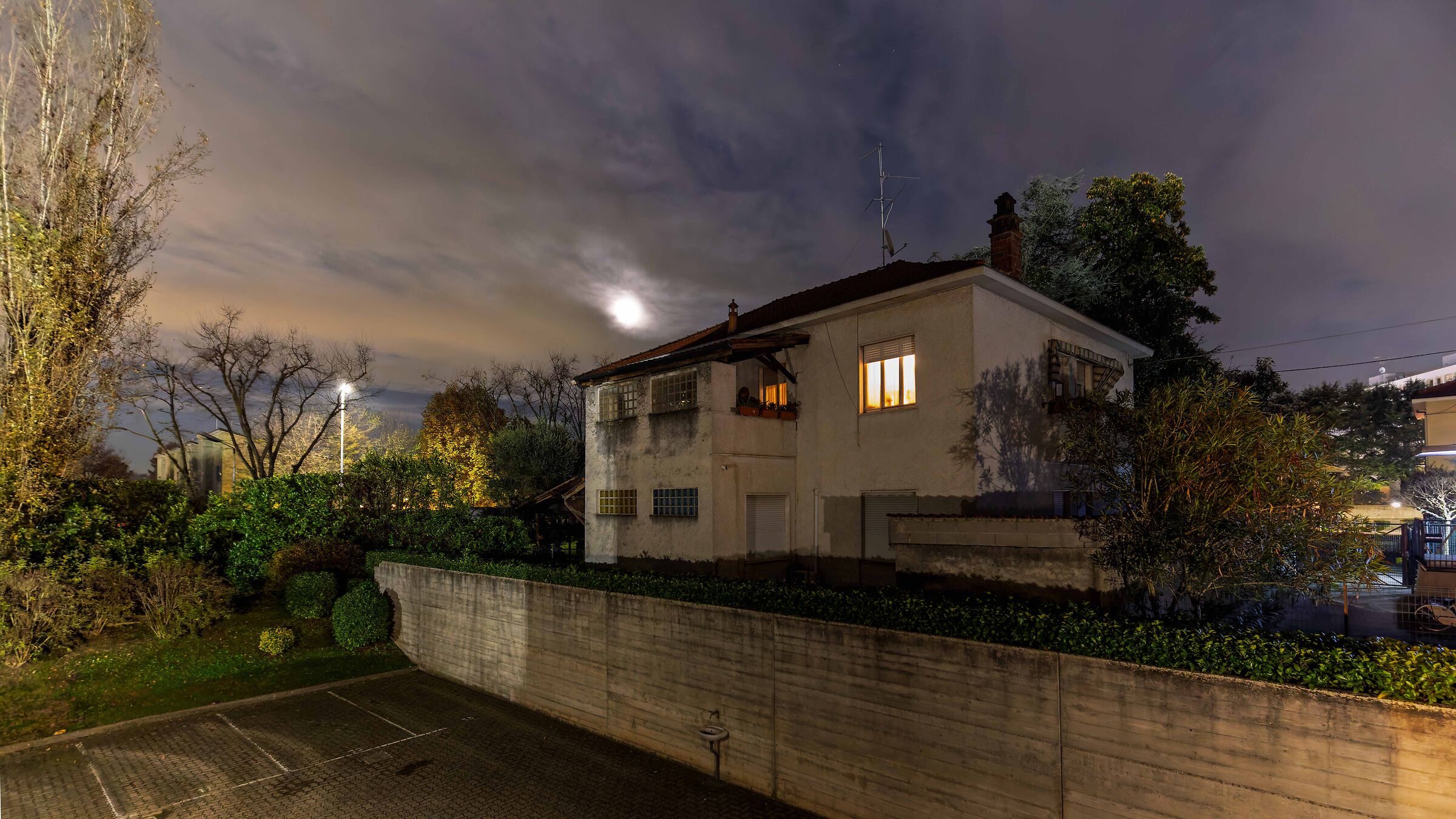 The colors of the night