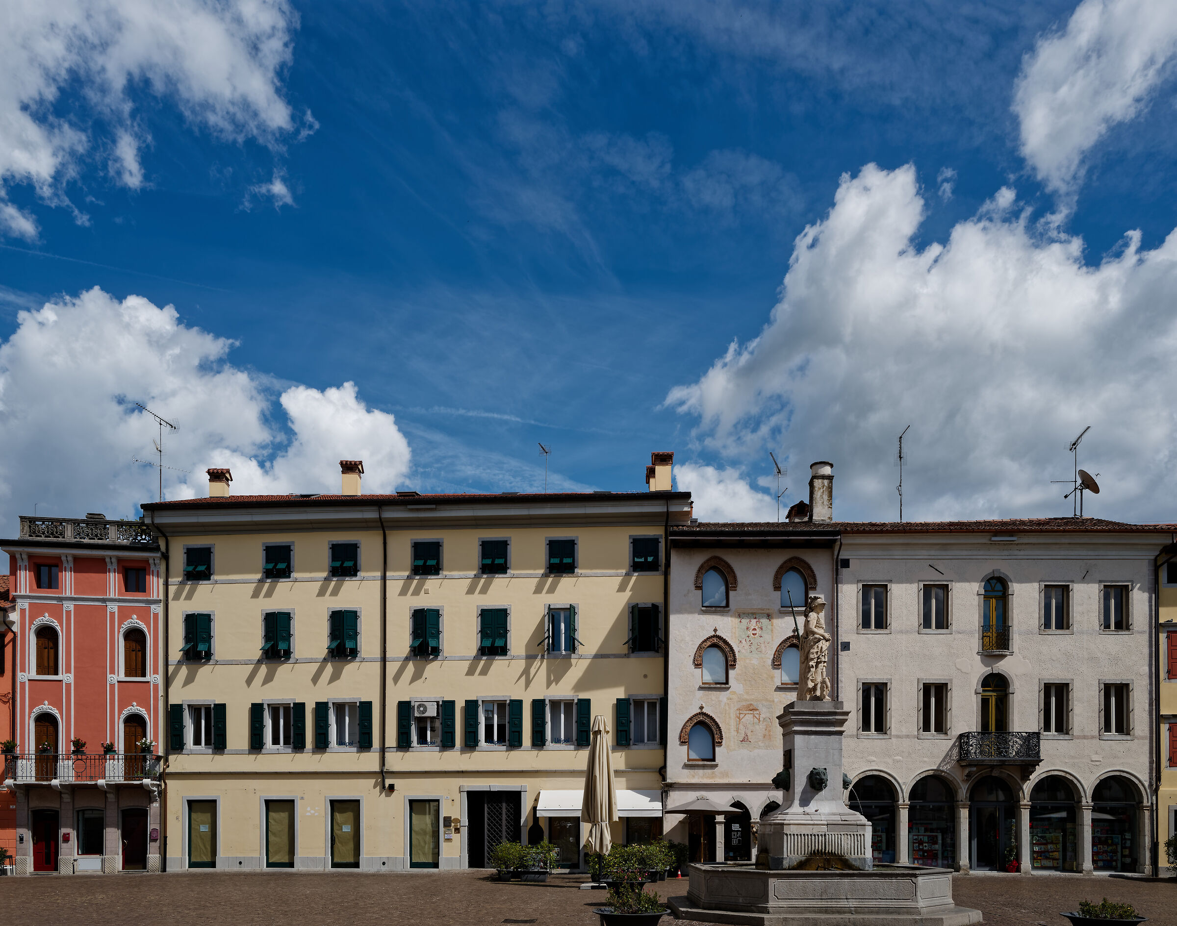 Cividale del Friuli, piazza Paolo Diacono